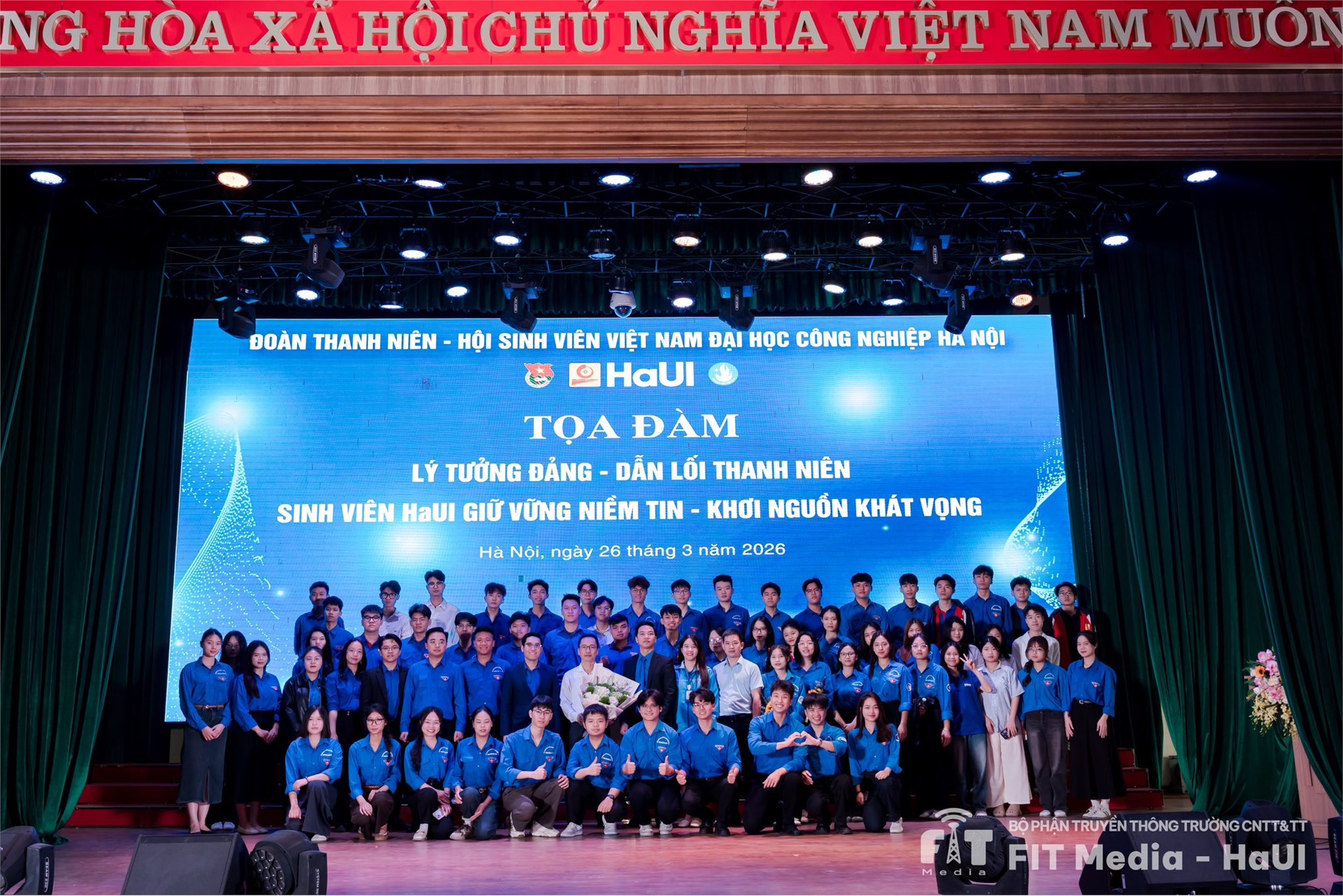 Dấu ấn đậm nét của tuổi trẻ HaUI từ chuỗi hoạt động `Hành trình tuổi trẻ vì cộng đồng`