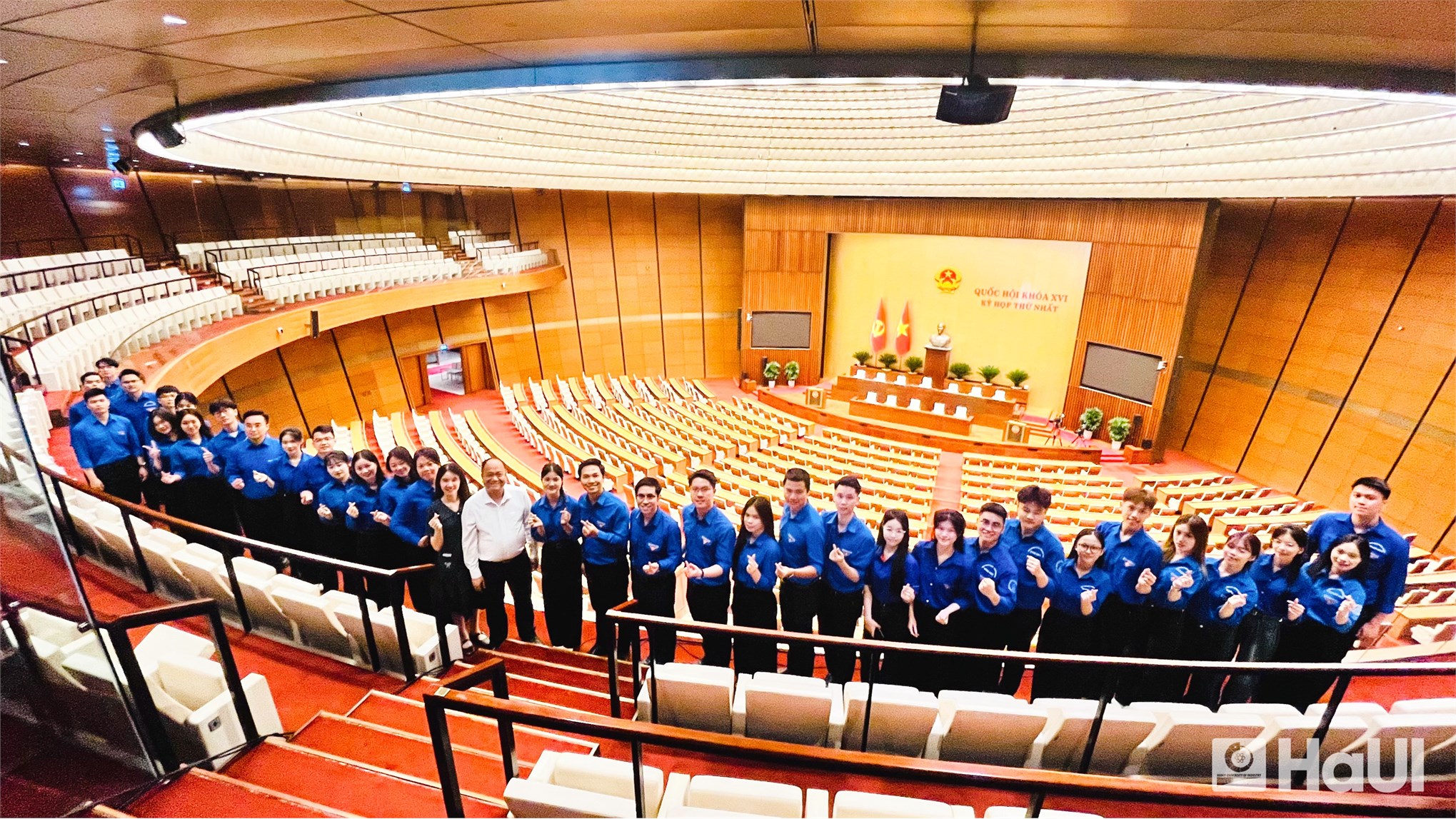 Dấu ấn đậm nét của tuổi trẻ HaUI từ chuỗi hoạt động `Hành trình tuổi trẻ vì cộng đồng`