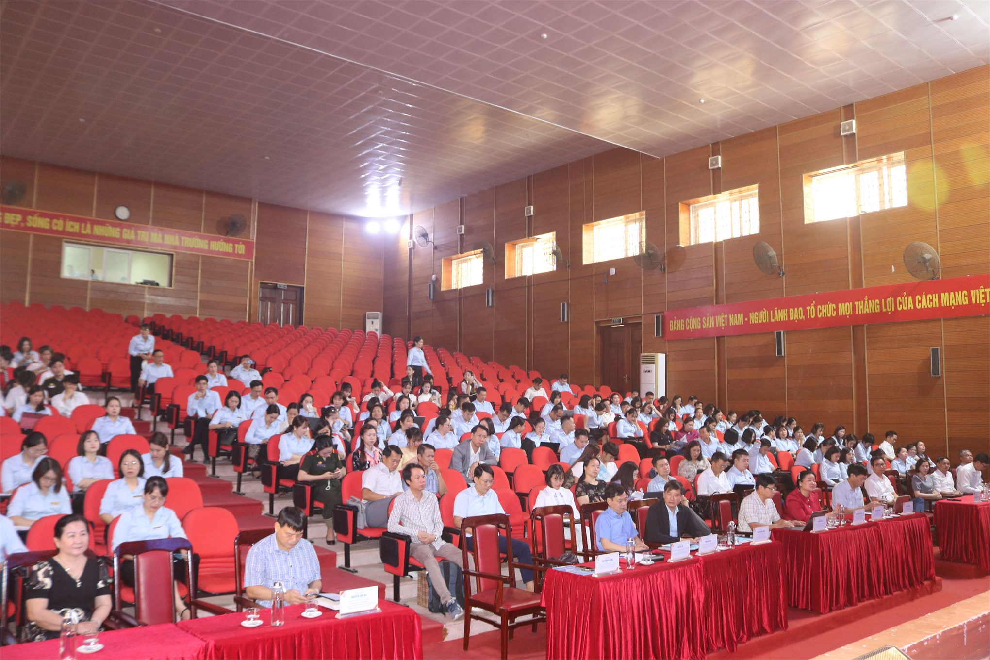 [cdsonla] Hội thảo Khoa học: `Chuyển đổi số và ứng dụng trí tuệ nhân tạo trong giáo dục nghề nghiệp`- Diễn đàn kết nối tri thức và định hướng tương lai giáo dục