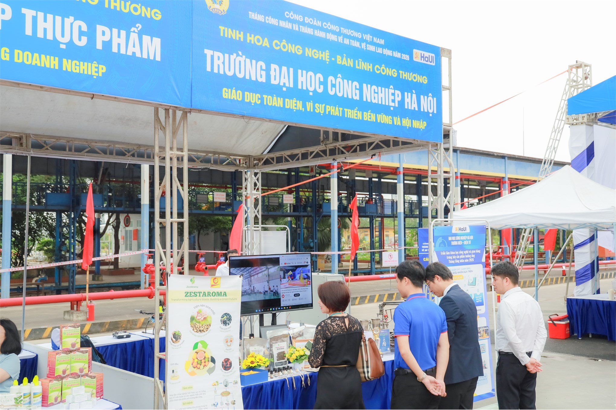 Công đoàn Đại học Công nghiệp Hà Nội tham gia Triển lãm khoa học công nghệ và gian hàng trưng bày các sản phẩm khoa học công nghệ ngành Công Thương năm 2026