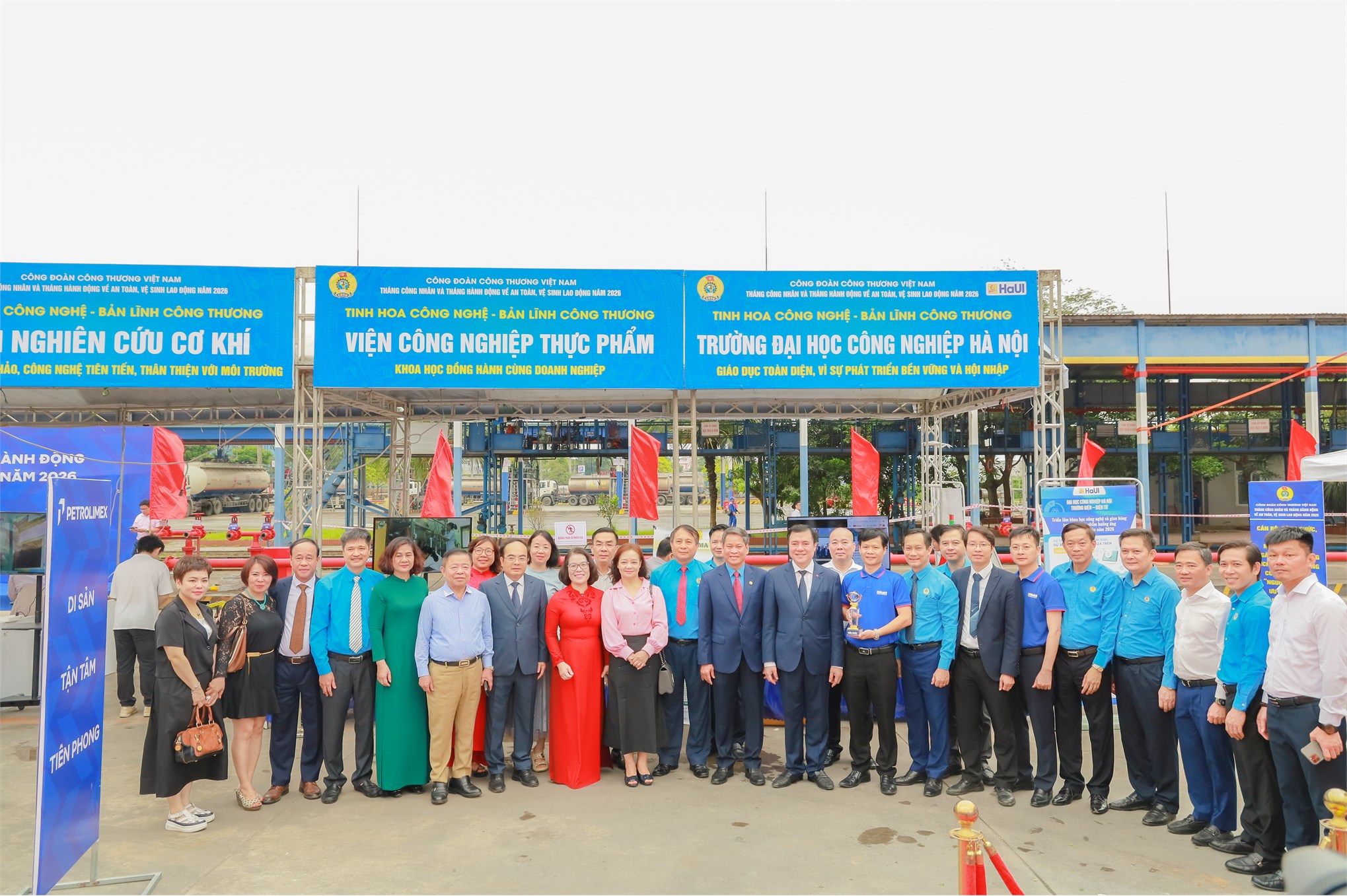 Công đoàn Đại học Công nghiệp Hà Nội tham gia Triển lãm khoa học công nghệ và gian hàng trưng bày các sản phẩm khoa học công nghệ ngành Công Thương năm 2026