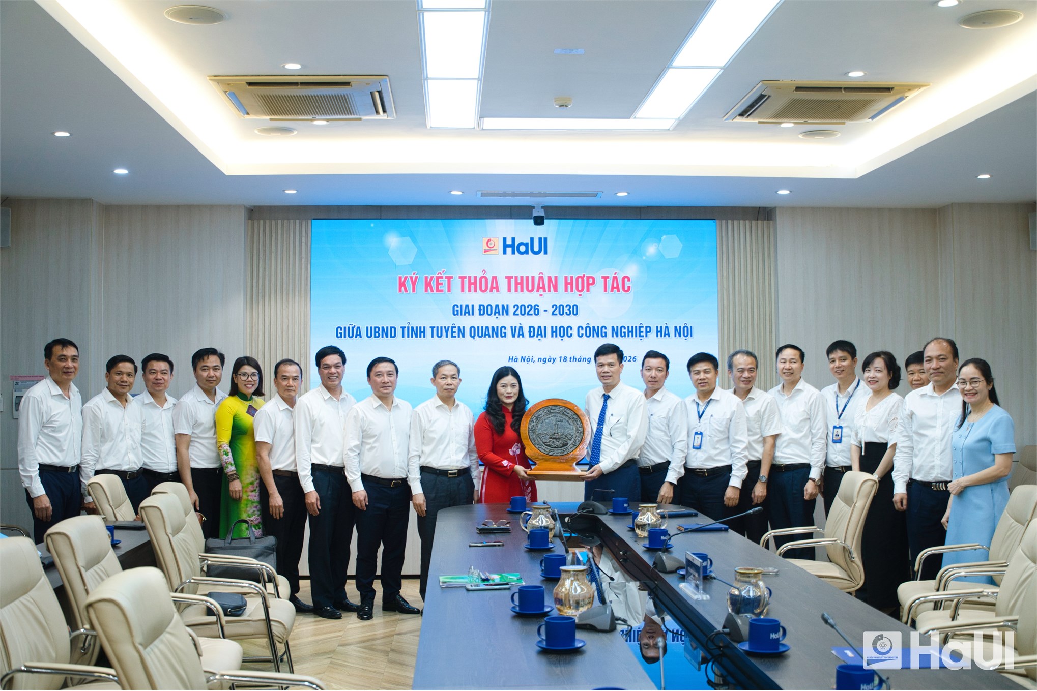 Đại học Công nghiệp Hà Nội và Ủy ban nhân dân tỉnh Tuyên Quang ký kết thỏa thuận hợp tác chiến lược giai đoạn 2026 - 2030