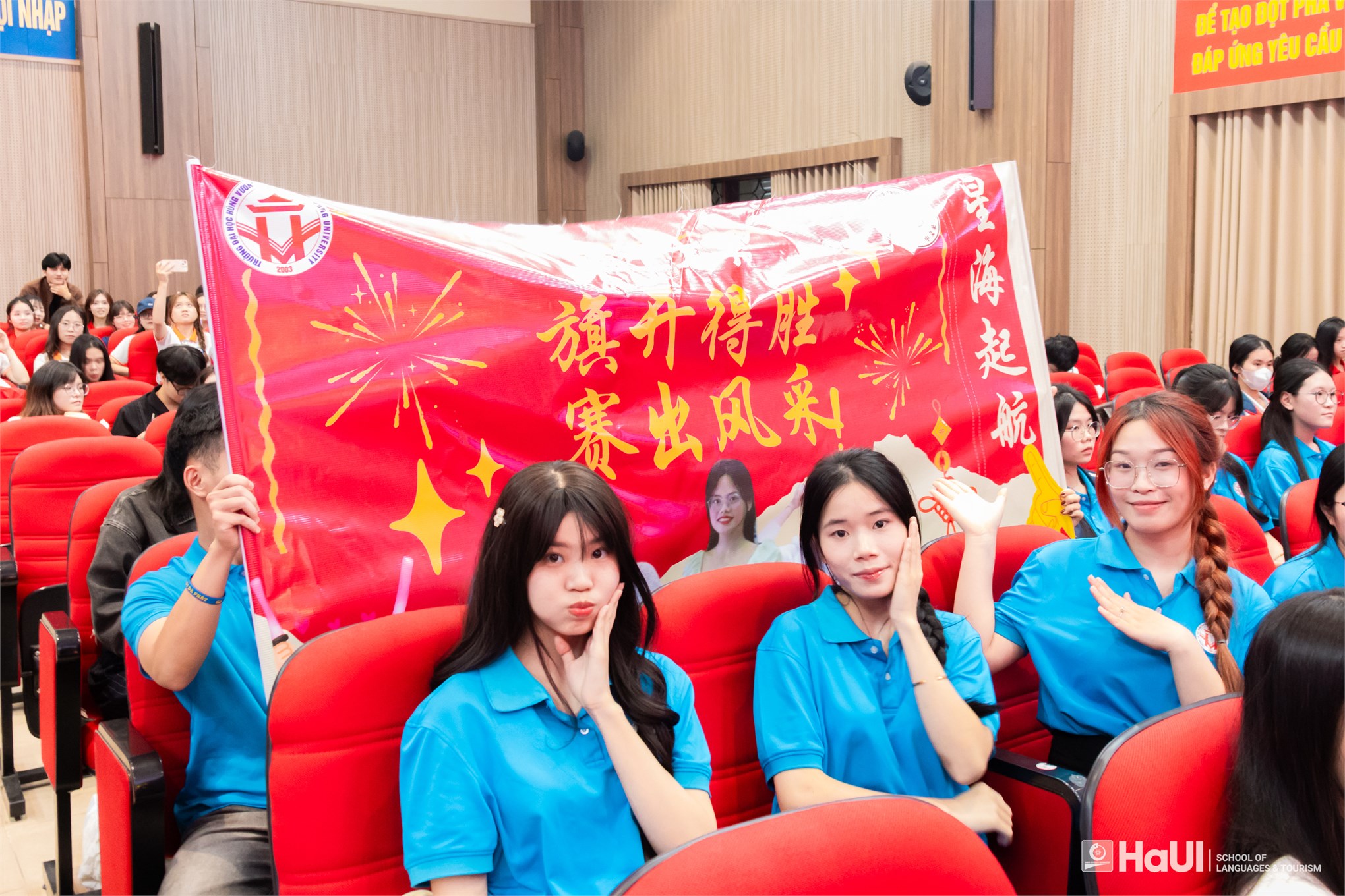 Sinh viên Trường Ngoại ngữ - Du lịch, HaUI tỏa sáng với Giải Nhất tại “Tài năng Hán ngữ” 2026