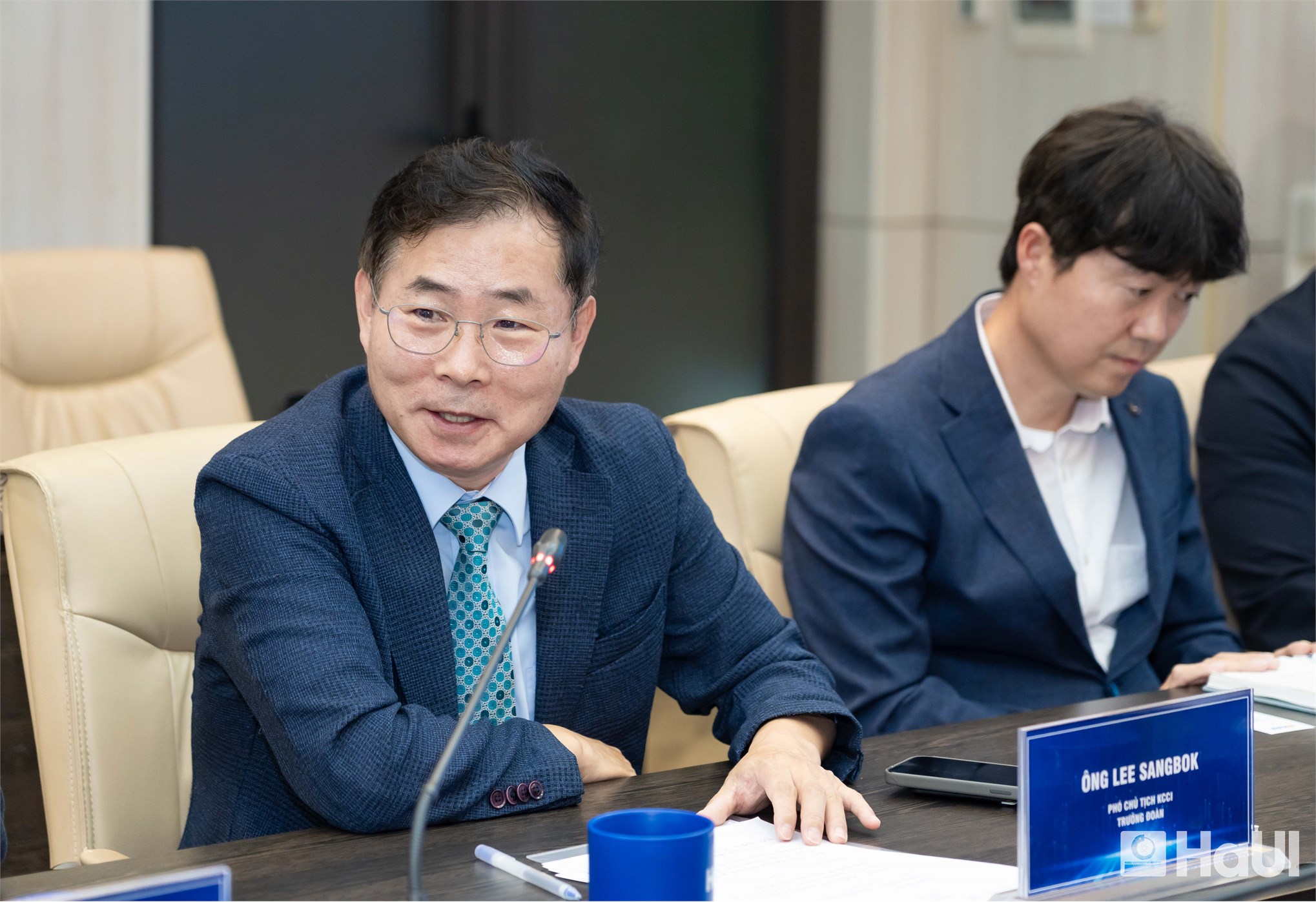 Đại học Công nghiệp Hà Nội ký kết Biên bản ghi nhớ hợp tác với KCCI, mở rộng cơ hội tham gia chương trình lao động kỹ thuật chất lượng cao tại Hàn Quốc