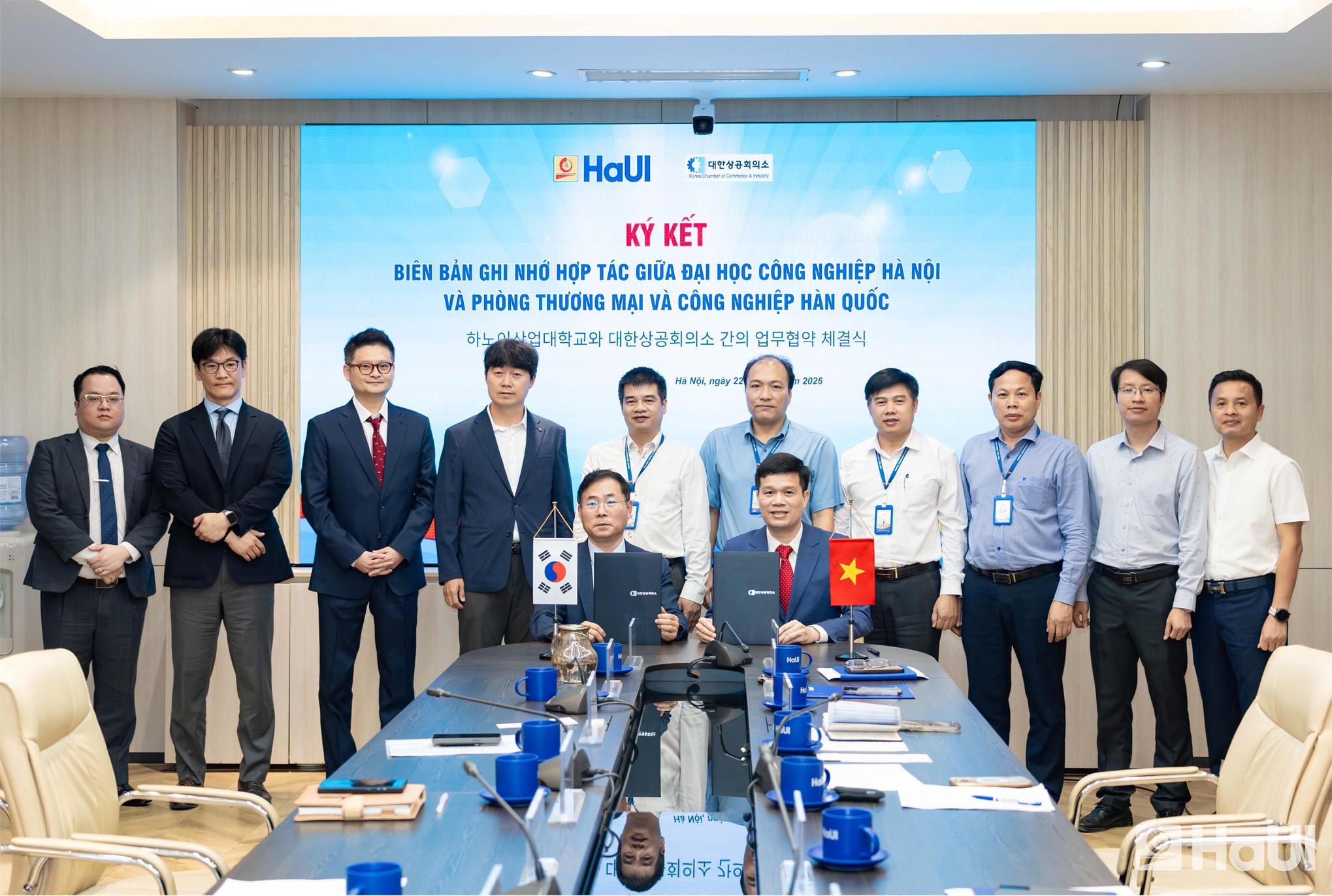 Đại học Công nghiệp Hà Nội ký kết Biên bản ghi nhớ hợp tác với KCCI, mở rộng cơ hội tham gia chương trình lao động kỹ thuật chất lượng cao tại Hàn Quốc