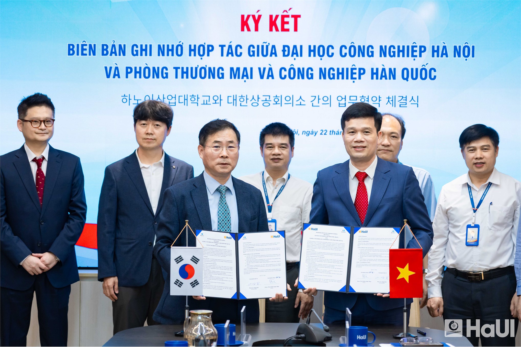 Đại học Công nghiệp Hà Nội ký kết Biên bản ghi nhớ hợp tác với KCCI, mở rộng cơ hội tham gia chương trình lao động kỹ thuật chất lượng cao tại Hàn Quốc