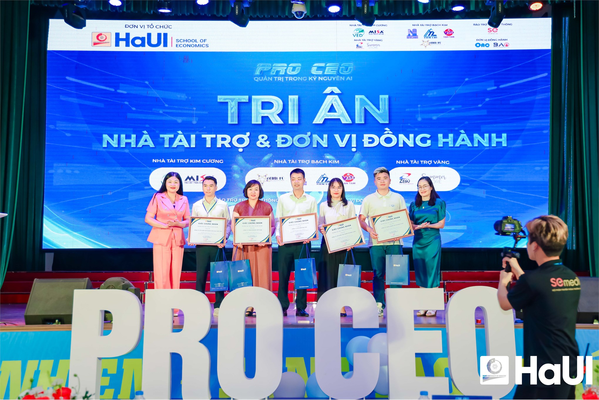 Sức nóng PRO CEO 2026: Đêm hội của bản lĩnh, trí tuệ và khát vọng Gen Z