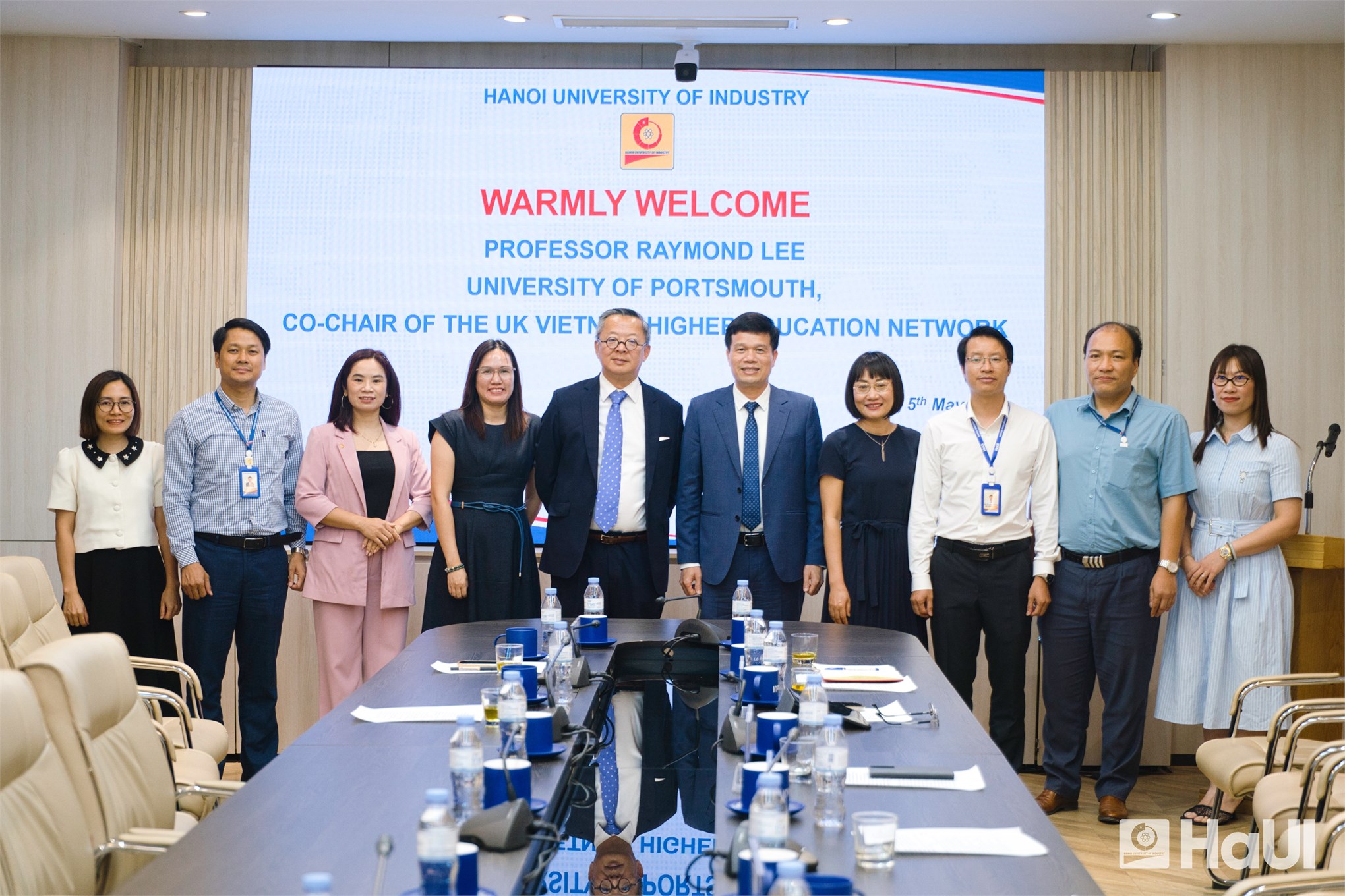 Đại học Công nghiệp Hà Nội và Đại học Portsmouth (Anh Quốc) mở rộng không gian hợp tác nghiên cứu học thuật