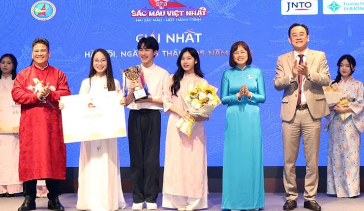 [nhandan] Người trẻ Việt Nam tìm hiểu, lan tỏa văn hóa, du lịch Việt-Nhật
