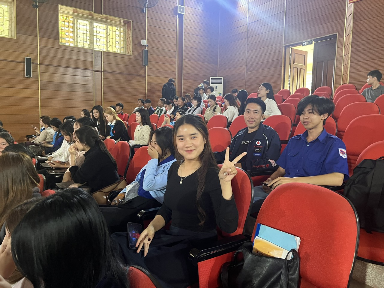 Tăng cường hợp tác đào tạo, nghiên cứu khoa học và chuyển đổi số giữa Đại học Công nghiệp Hà Nội và Trường Cao đẳng Sơn La