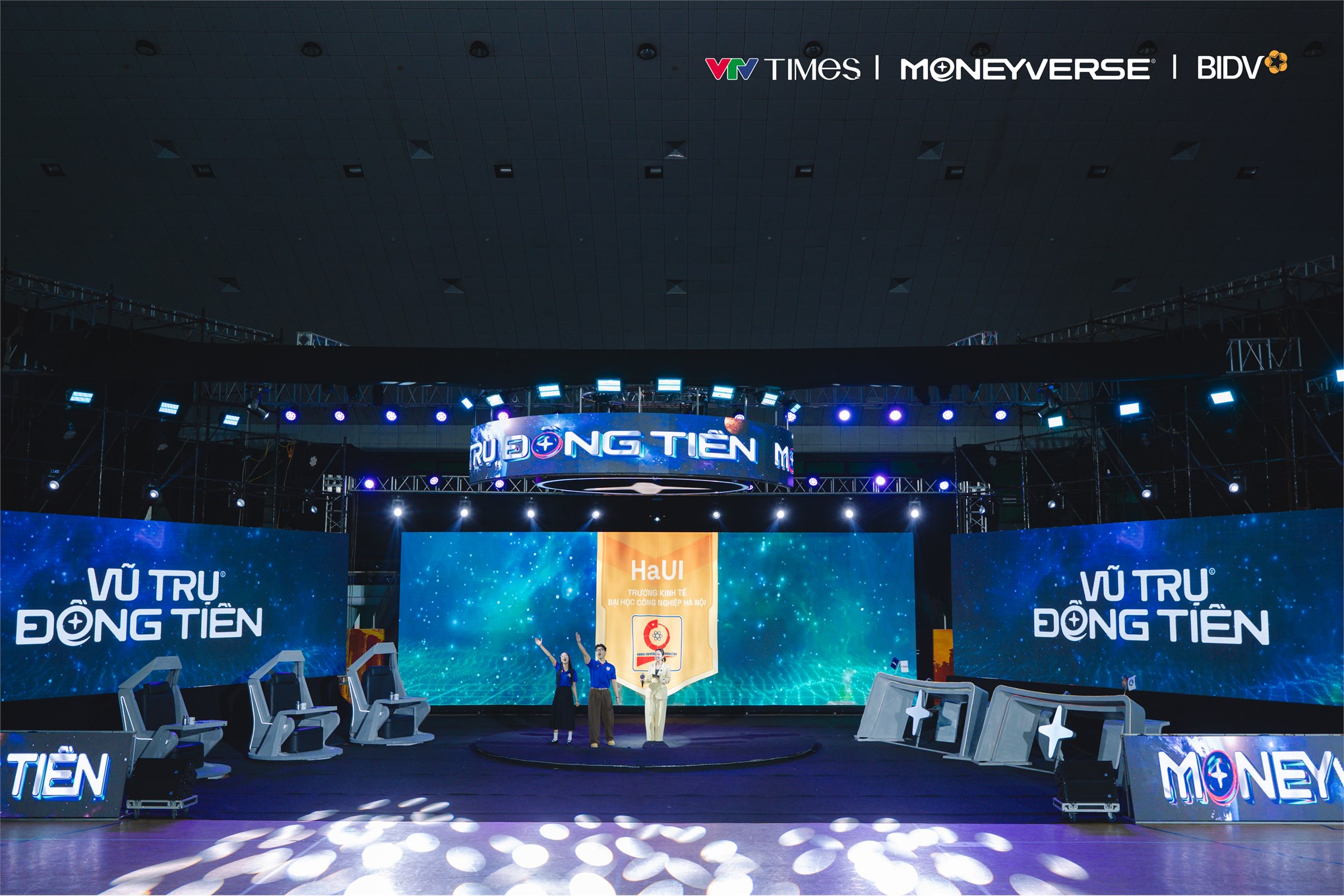 Sinh viên Trường Kinh tế HaUI bứt phá vào Tứ kết cuộc thi tài chính toàn quốc “The Moneyverse - Vũ trụ đồng tiền”
