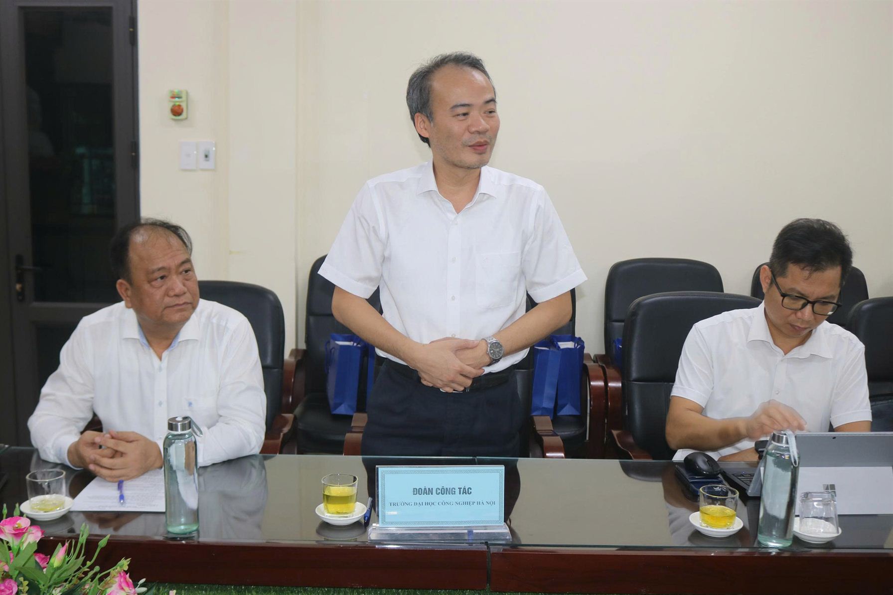 [cdsonla] Trường Đại học Công nghiệp Hà Nội thăm và làm việc tại Trường Cao đẳng Sơn La