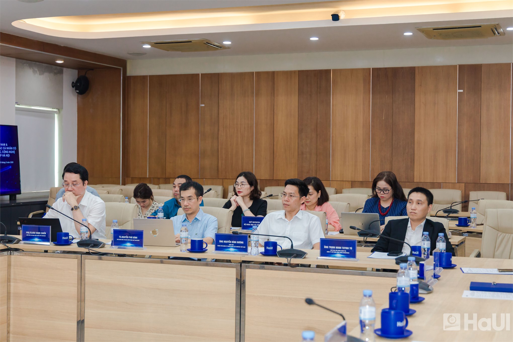 Kỷ niệm Ngày Khoa học và Công nghệ Việt Nam: HaUI tôn vinh các nhà khoa học và doanh nghiệp với nhiều đóng góp xuất sắc