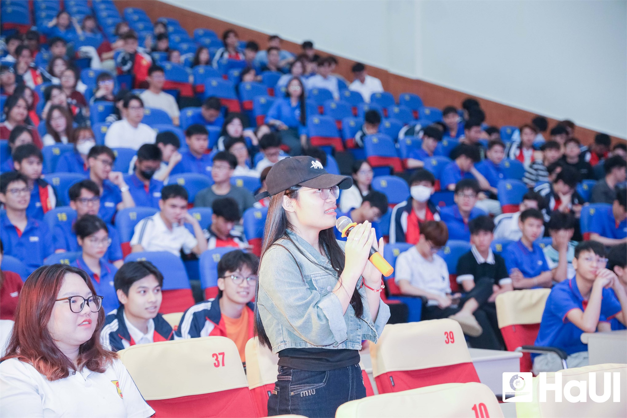 [suckhoedoisong] HaUI- nơi sinh viên được học tập trong môi trường học tập giàu sự đồng hành và thấu hiểu