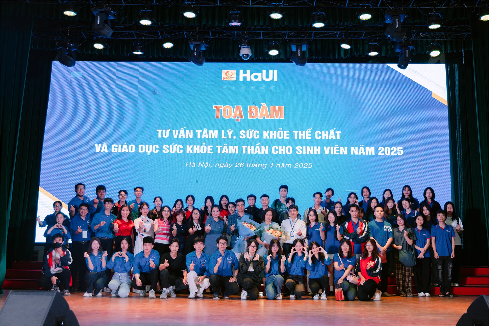 [phunuvietnam] Đại học Công nghiệp Hà Nội: Nơi trang bị tri thức tới lắng nghe, thấu hiểu, hỗ trợ sinh viên tìm lại sự cân bằng