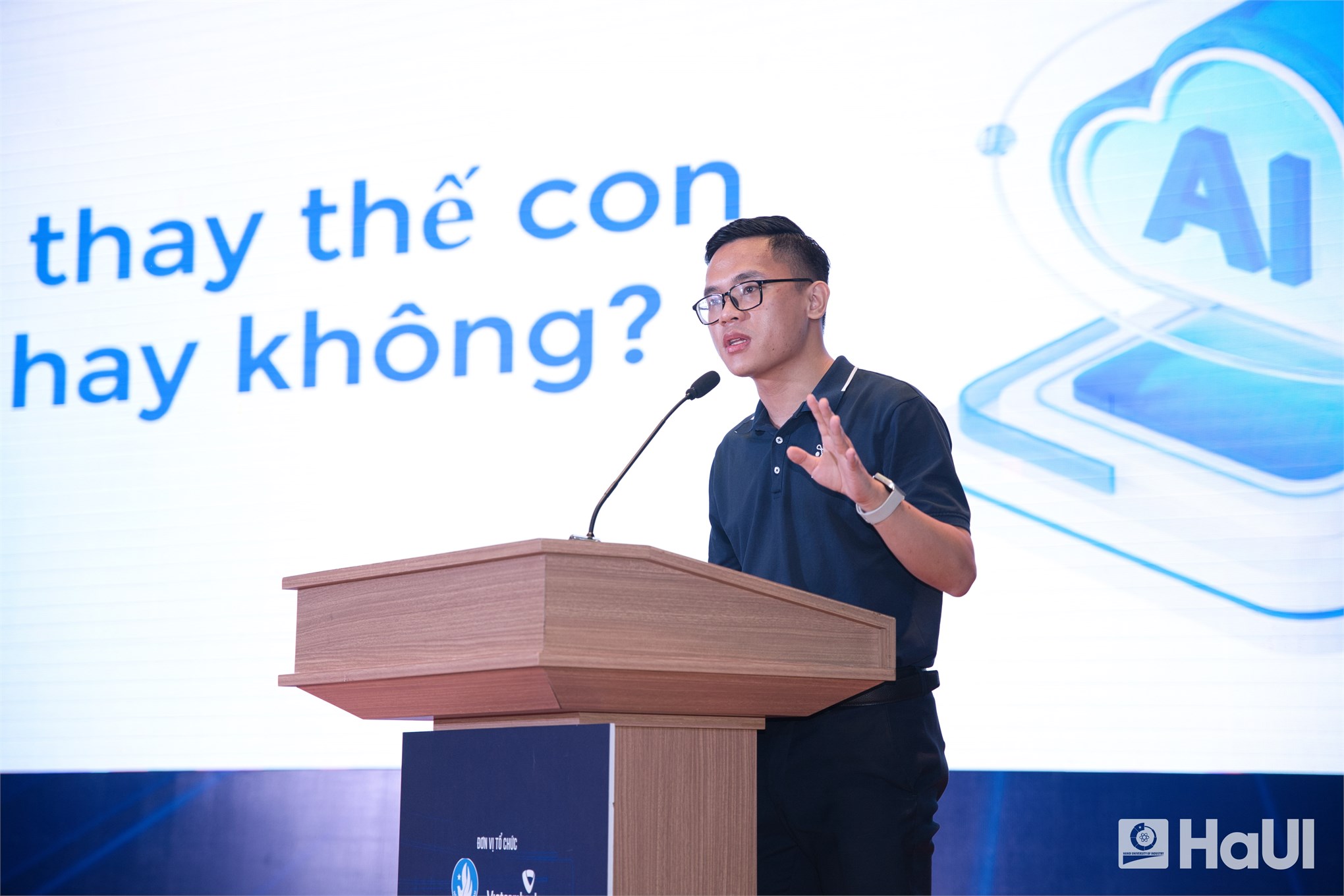 Khai mạc cuộc thi “Vietnamese Student HackAIthon 2026”: Khơi dậy tinh thần làm chủ AI của sinh viên Việt Nam