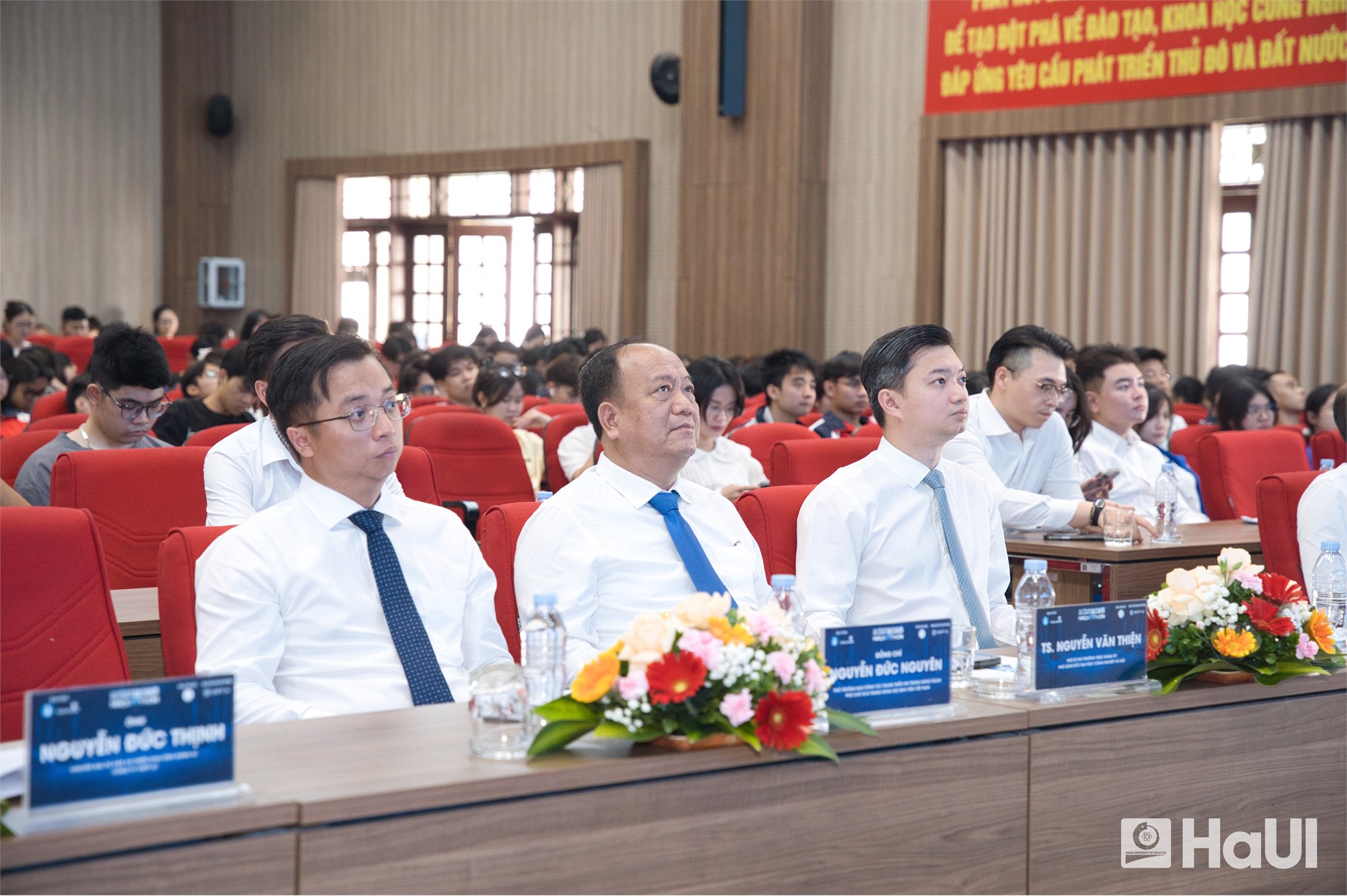 Khai mạc cuộc thi “Vietnamese Student HackAIthon 2026”: Khơi dậy tinh thần làm chủ AI của sinh viên Việt Nam