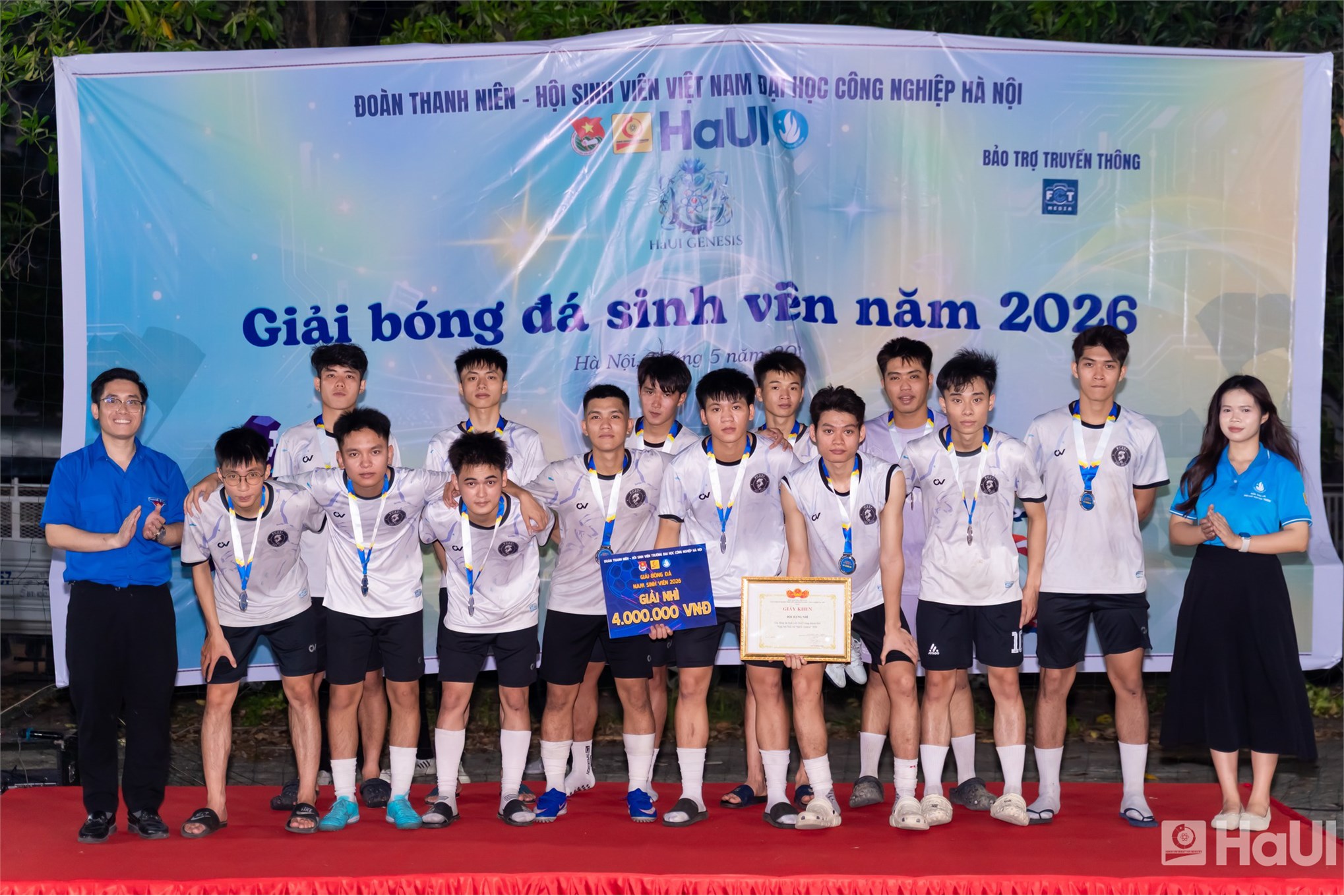 Bế mạc Giải bóng đá sinh viên HaUI 2026: Lan tỏa tinh thần thể thao và khát vọng tuổi trẻ