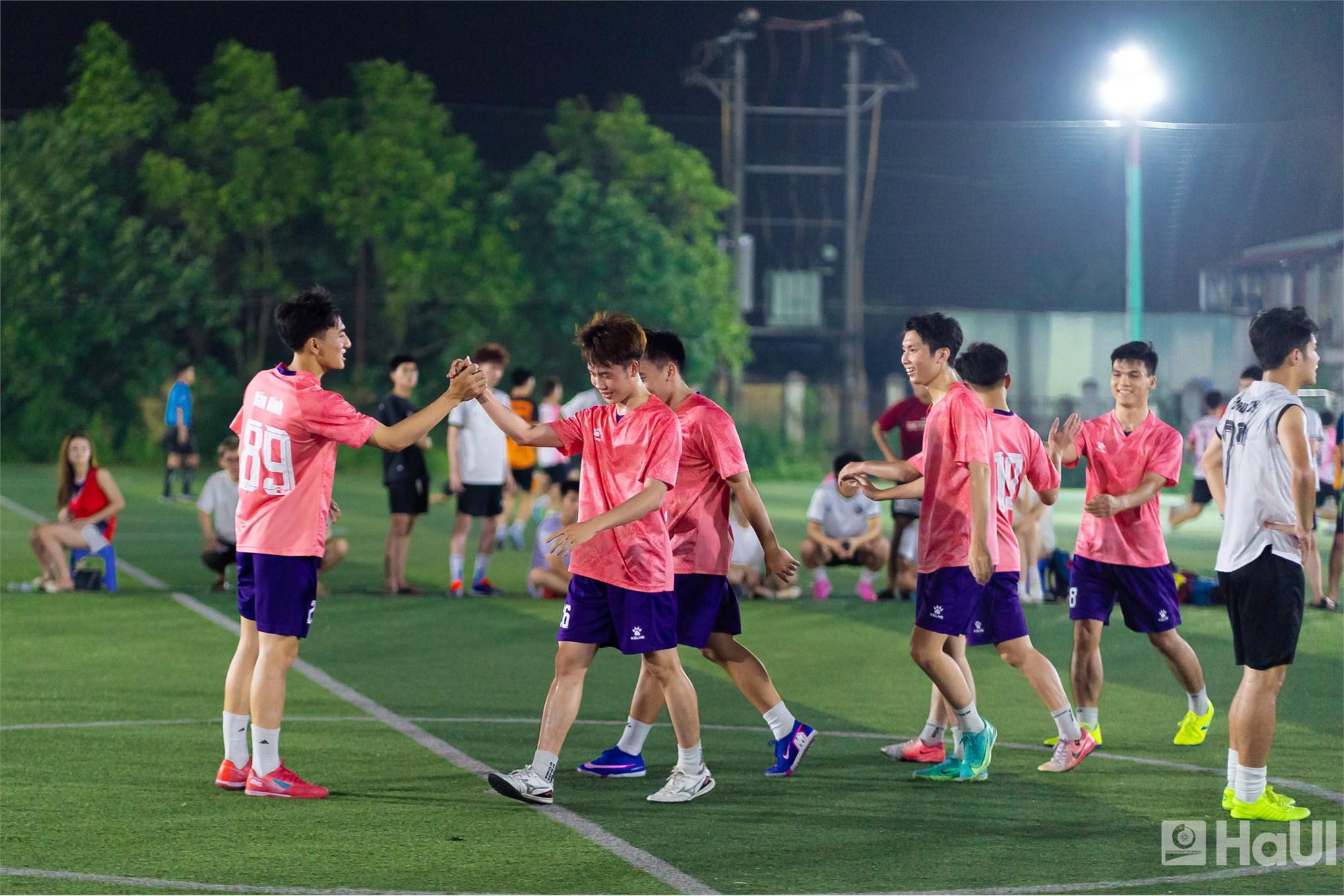 Bế mạc Giải bóng đá sinh viên HaUI 2026: Lan tỏa tinh thần thể thao và khát vọng tuổi trẻ