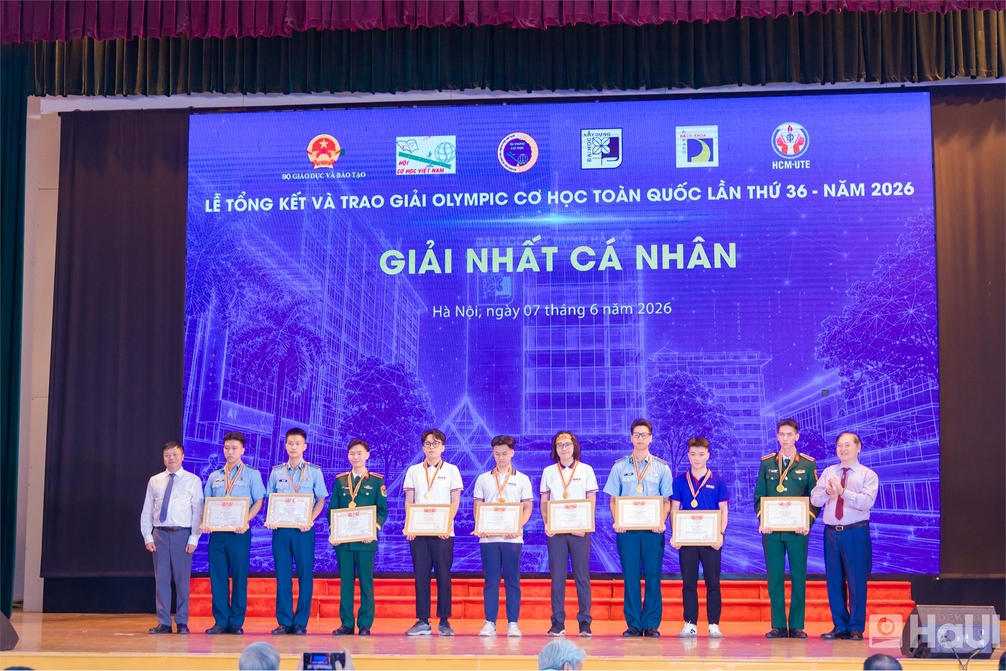 Olympic Cơ học toàn quốc lần thứ 36: Dấu ấn rực rỡ của thầy và trò Trường Cơ khí - Ô tô, HaUI