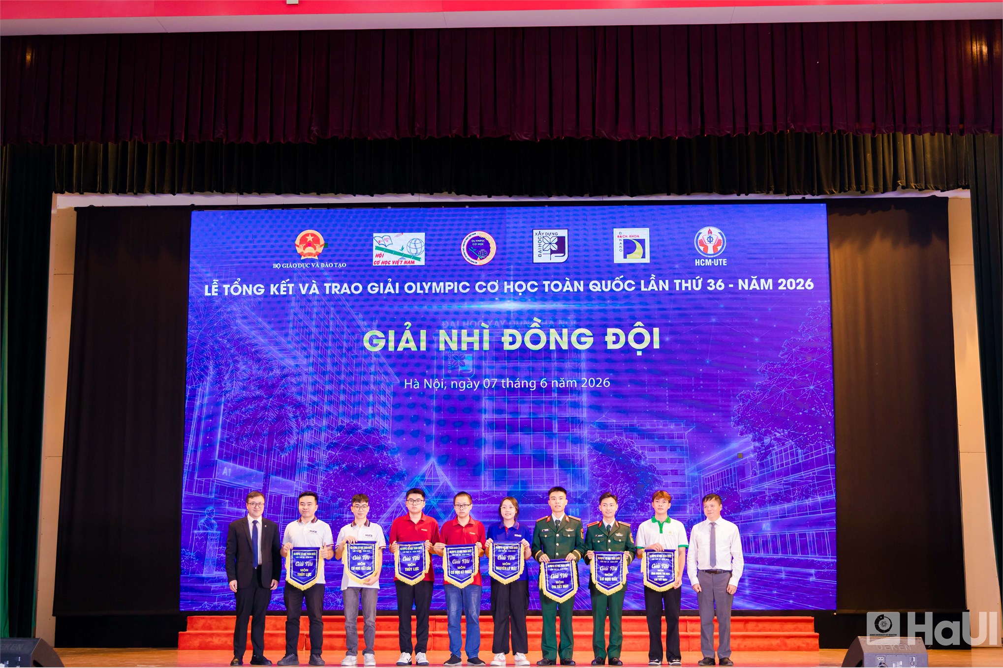 Olympic Cơ học toàn quốc lần thứ 36: Dấu ấn rực rỡ của thầy và trò Trường Cơ khí - Ô tô, HaUI
