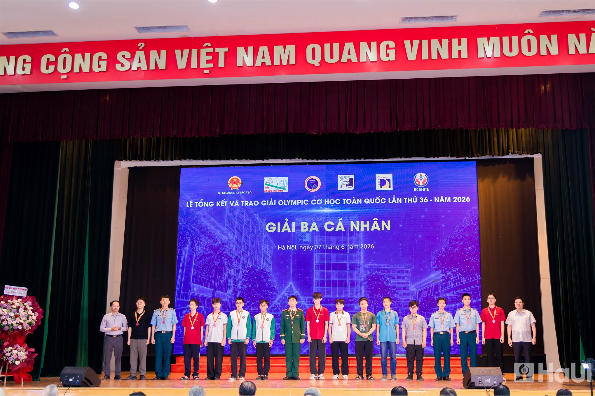 Olympic Cơ học toàn quốc lần thứ 36: Dấu ấn rực rỡ của thầy và trò Trường Cơ khí - Ô tô, HaUI