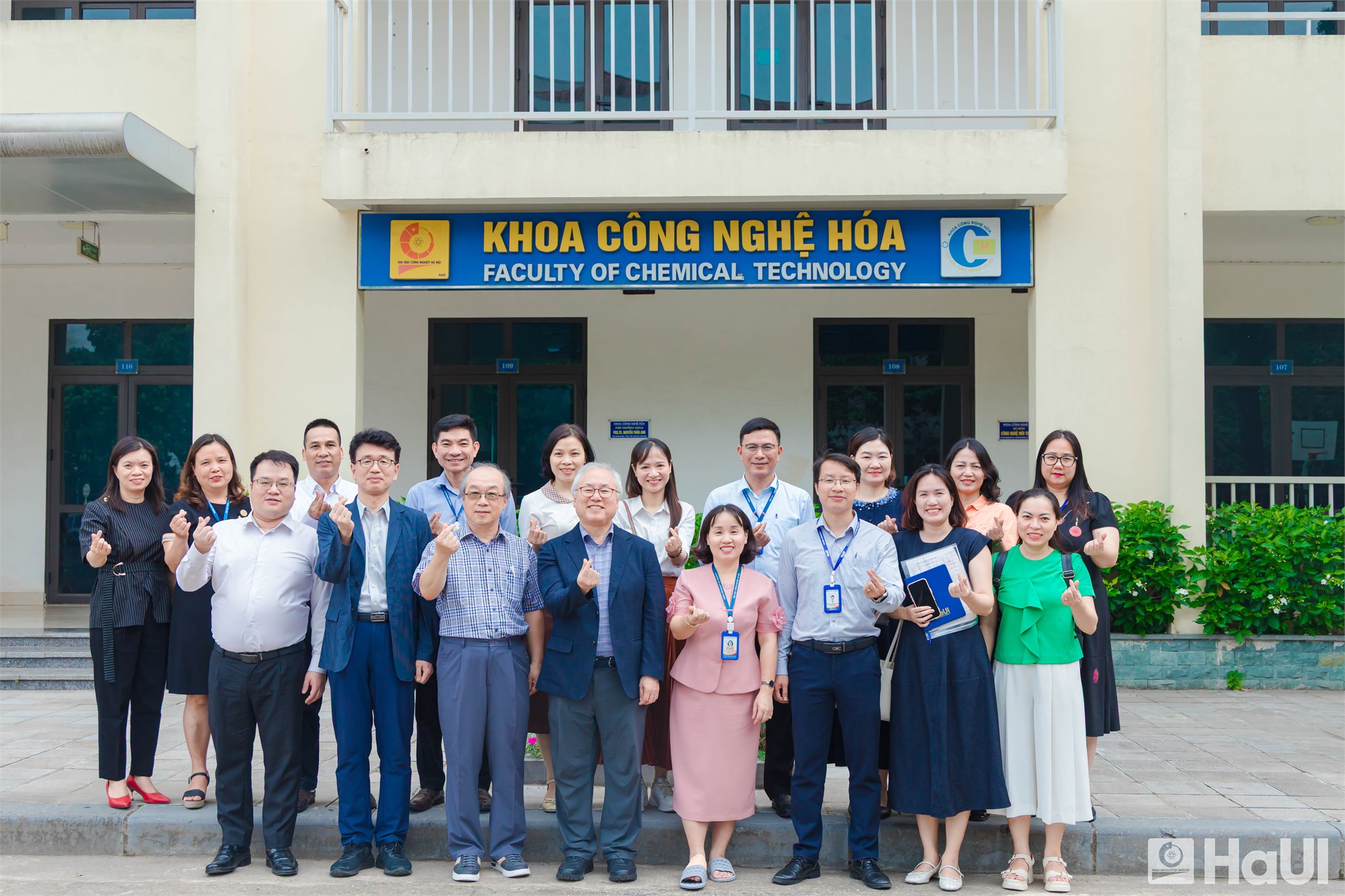 Mở rộng cơ hội việc làm tại Hàn Quốc cho sinh viên khoa Công nghệ Hóa