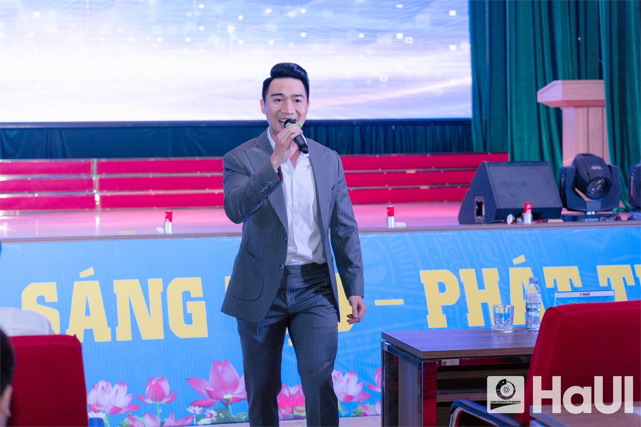 The Voice HaUI 2026: Những giai điệu viết nên tuổi trẻ
