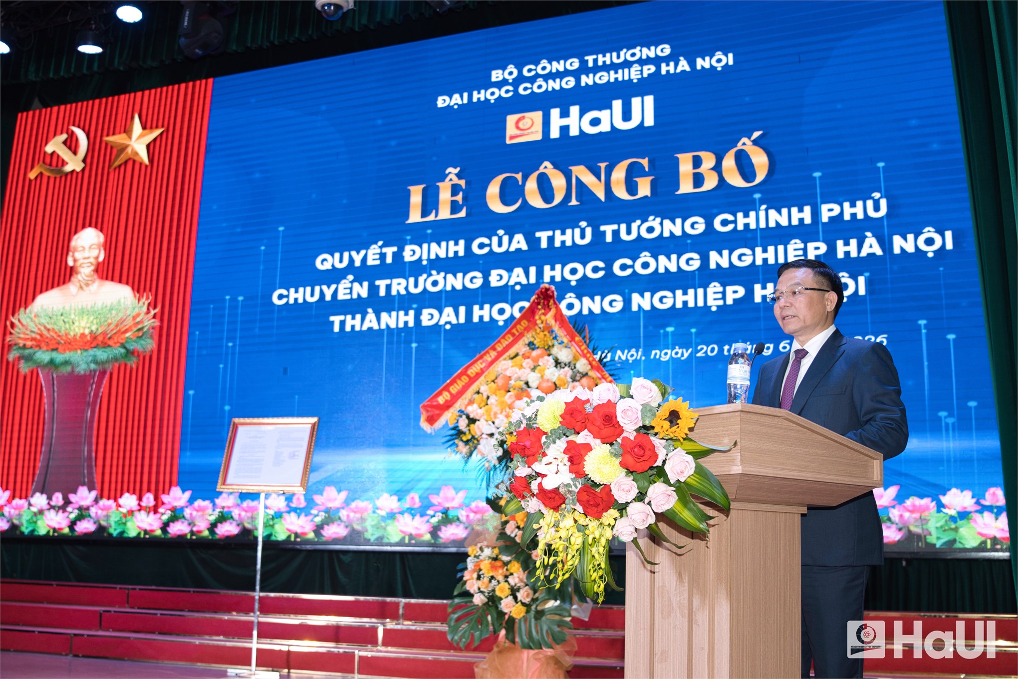 Bộ trưởng Bộ Công Thương Lê Mạnh Hùng: Đại học không chỉ là nơi đào tạo nhân lực, mà phải là nơi tạo ra tri thức mới, công nghệ mới, phương thức quản trị mới và giá trị mới cho xã hội