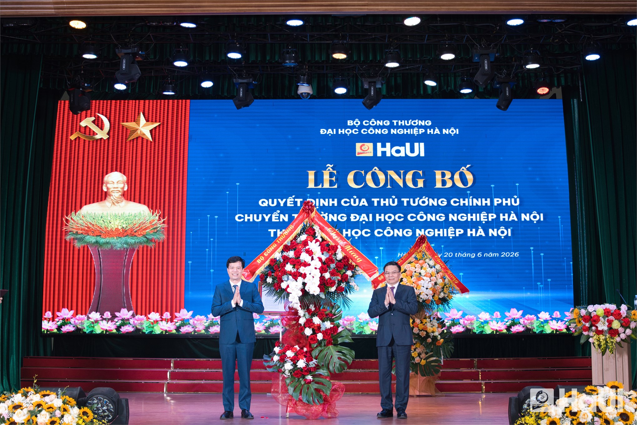 Bộ trưởng Bộ Công Thương Lê Mạnh Hùng: Đại học không chỉ là nơi đào tạo nhân lực, mà phải là nơi tạo ra tri thức mới, công nghệ mới, phương thức quản trị mới và giá trị mới cho xã hội