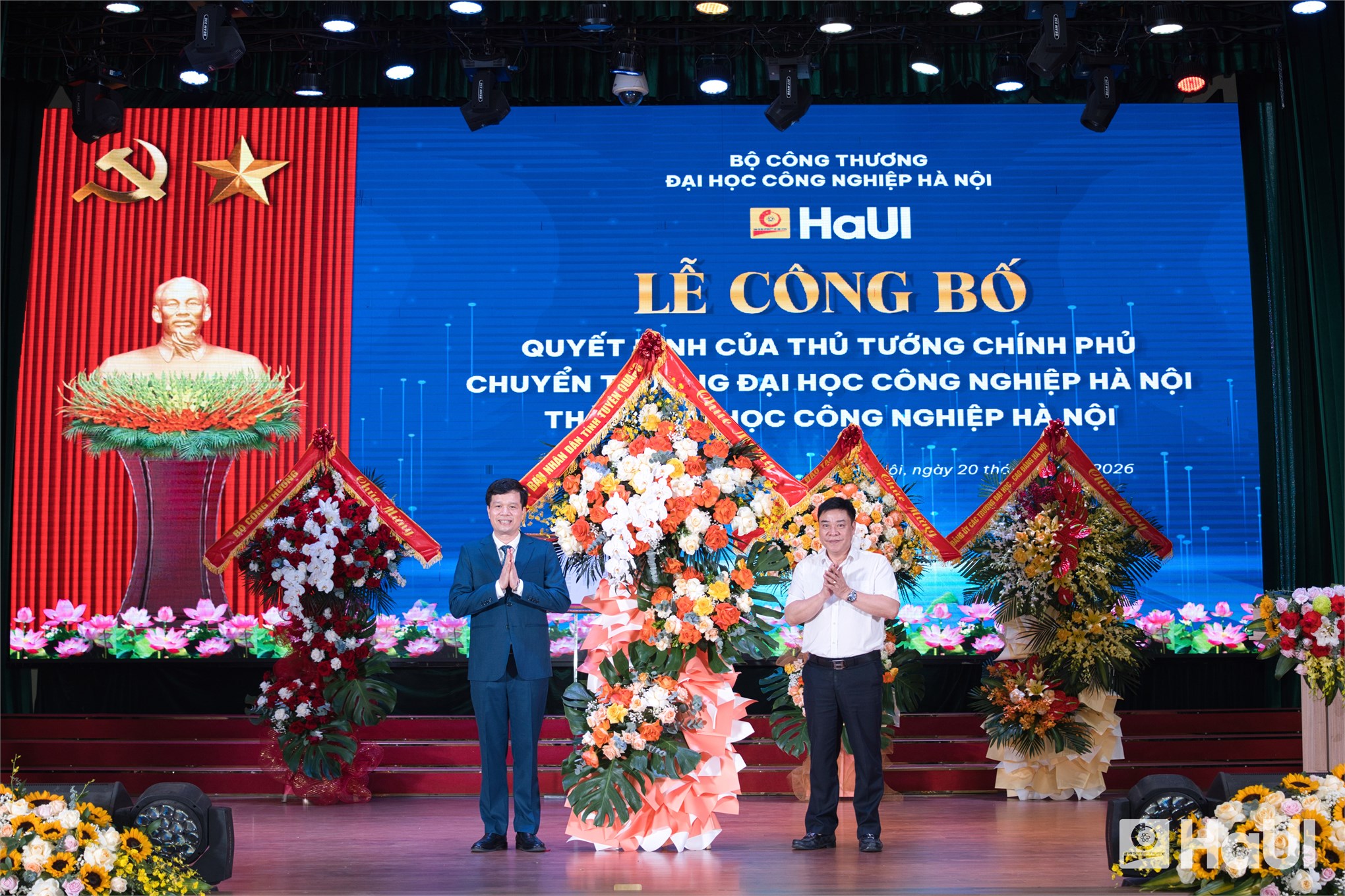 Bộ trưởng Bộ Công Thương Lê Mạnh Hùng: Đại học không chỉ là nơi đào tạo nhân lực, mà phải là nơi tạo ra tri thức mới, công nghệ mới, phương thức quản trị mới và giá trị mới cho xã hội