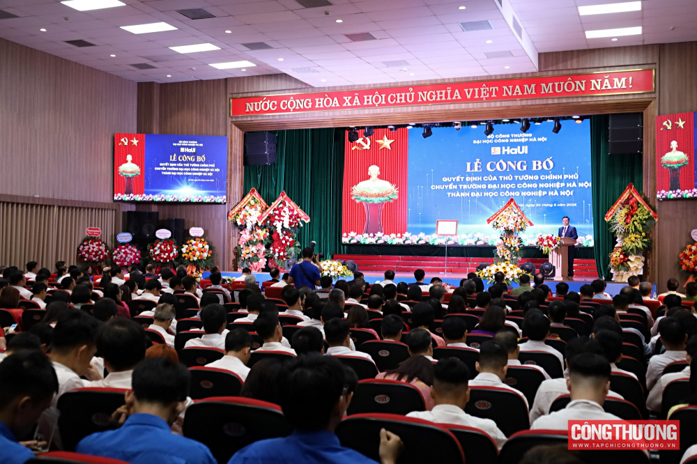 [tapchicongthuong] Đại học Công nghiệp Hà Nội bước vào giai đoạn phát triển mới sau quyết định chuyển đổi mô hình