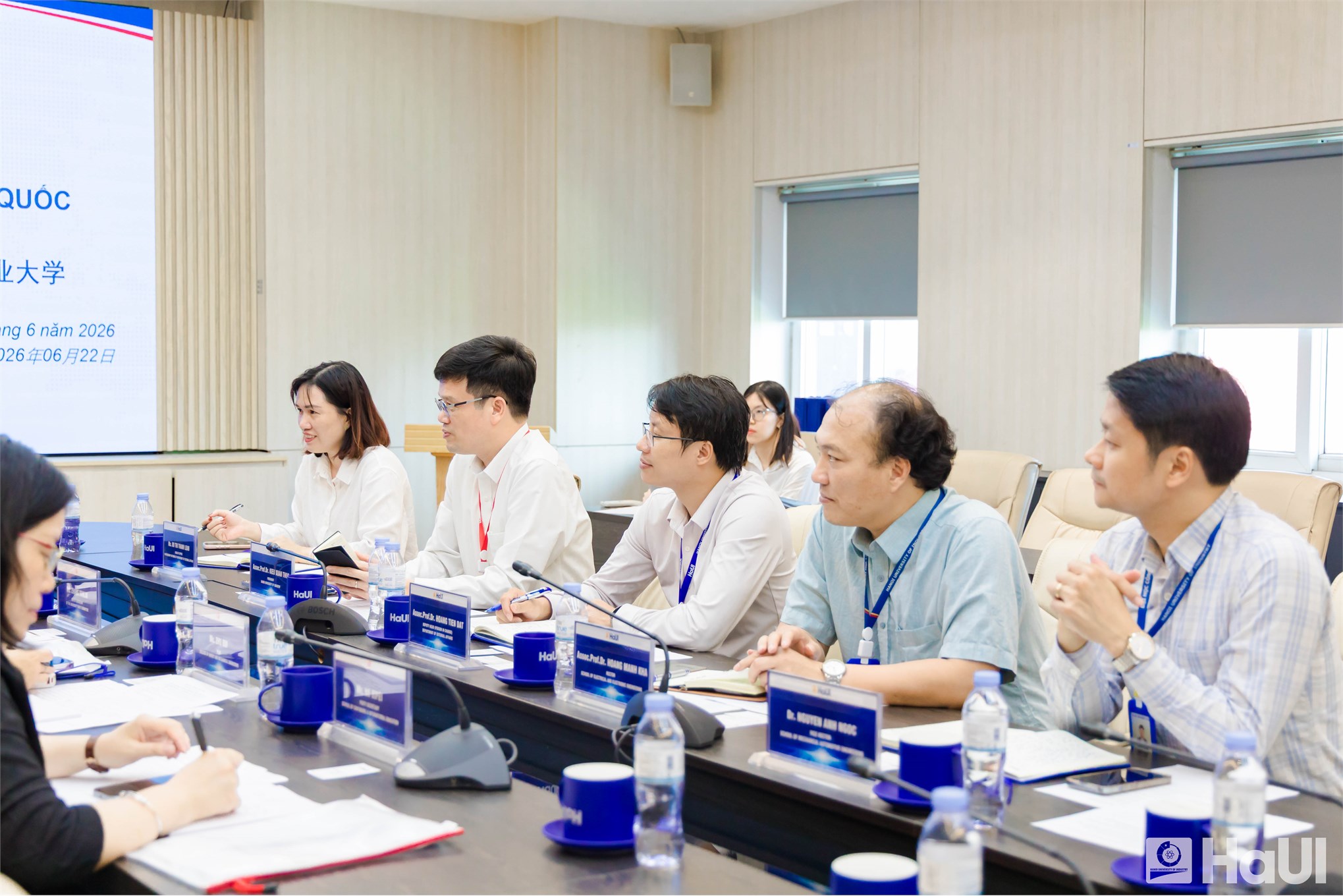 Đại học Công nghiệp Hà Nội và Đại học Điện lực Thượng Hải: Nâng tầm hợp tác chiến lược về năng lượng xanh và đào tạo quốc tế
