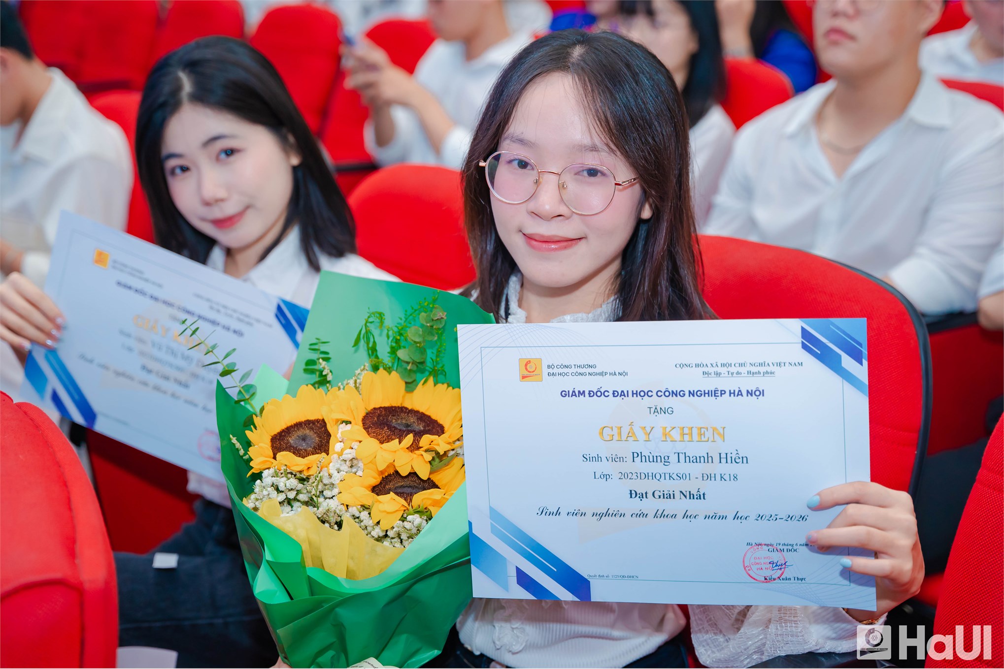 46 giải Nhất, 621 đề tài nghiệm thu: Dấu ấn `mùa vàng` Nghiên cứu khoa học năm 2026 tại HaUI