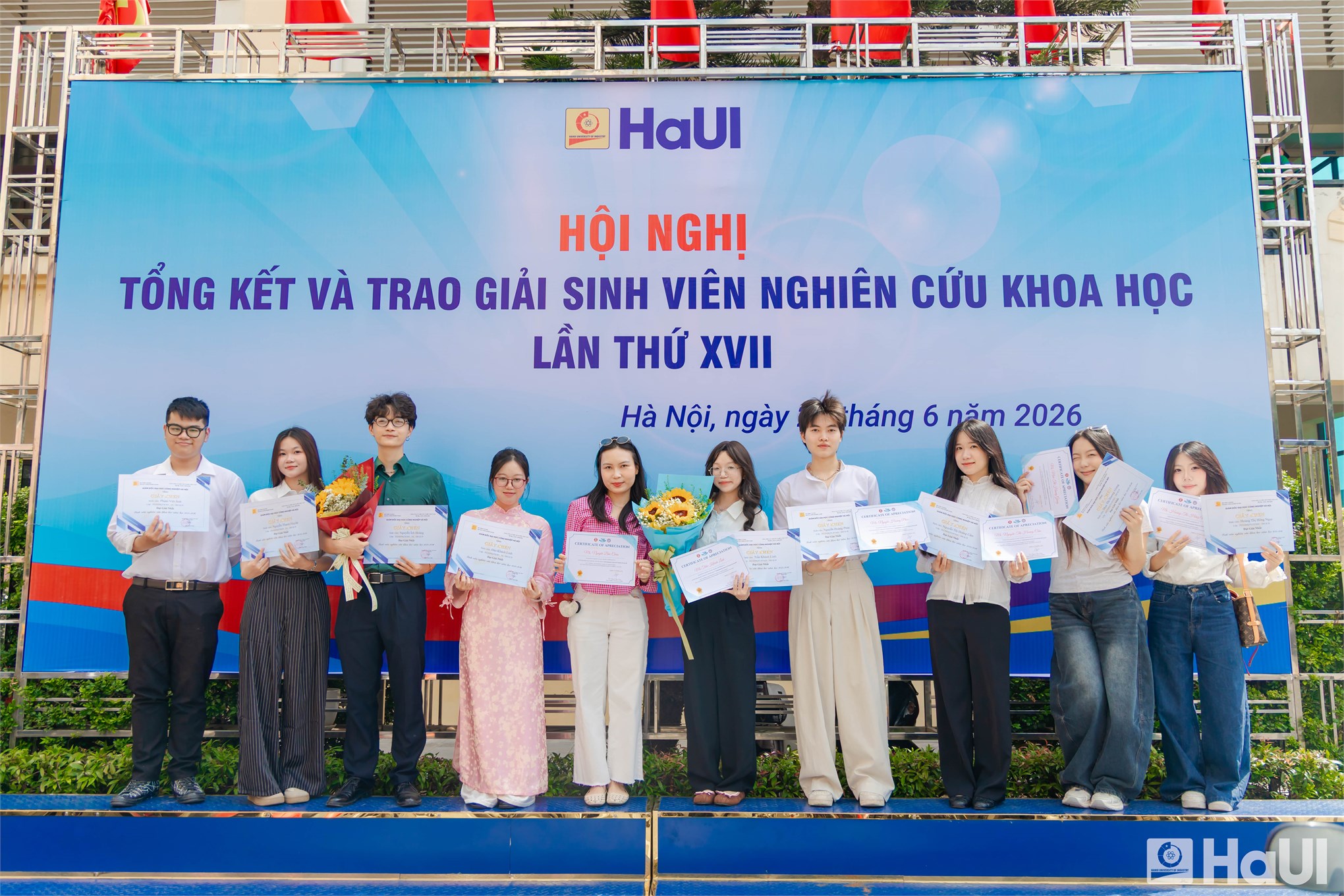 46 giải Nhất, 621 đề tài nghiệm thu: Dấu ấn `mùa vàng` Nghiên cứu khoa học năm 2026 tại HaUI