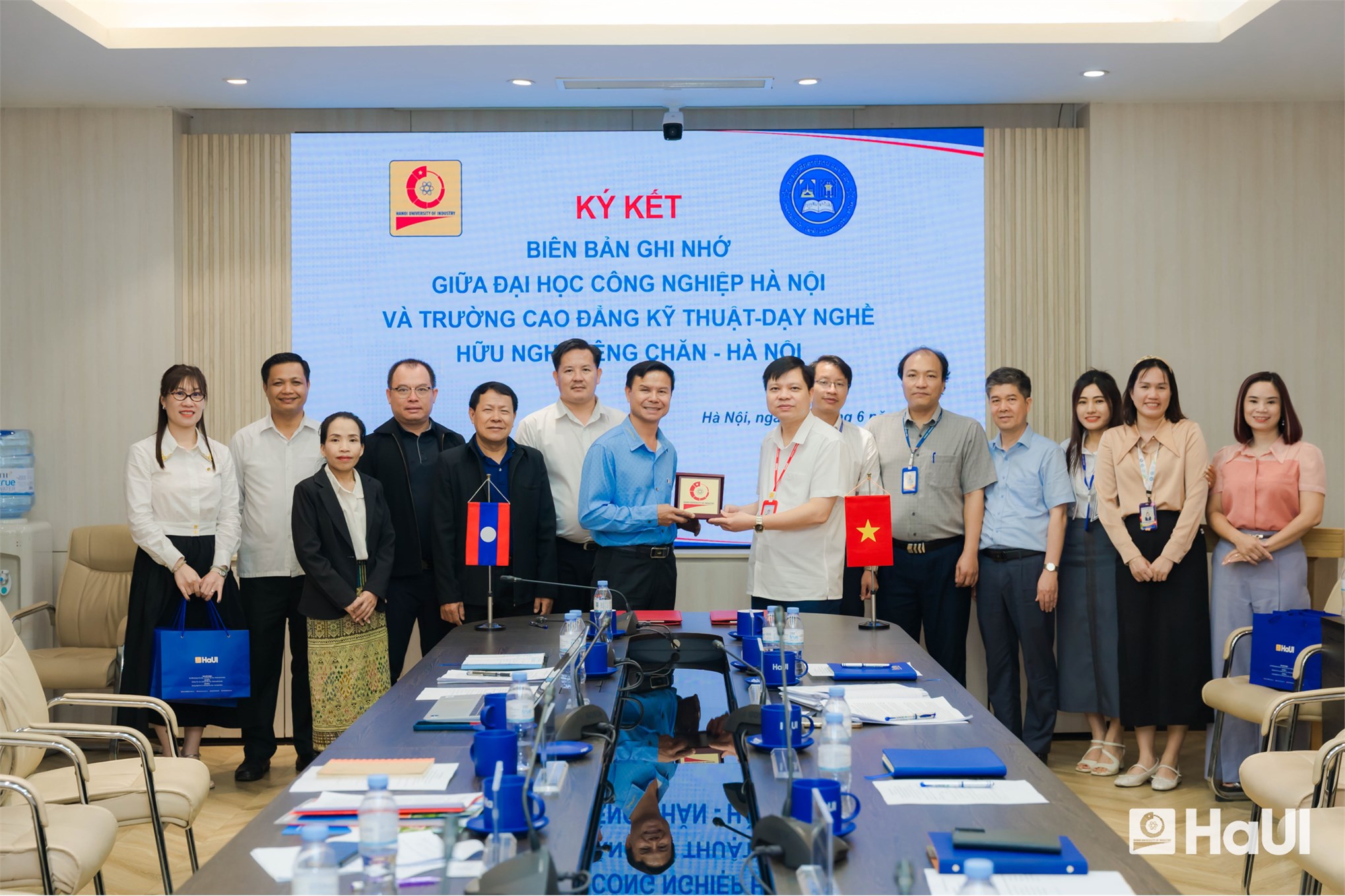 Đại học Công nghiệp Hà Nội và Trường Cao đẳng kỹ thuật - dạy nghề hữu nghị Viêng Chăn - Hà Nội: Đồng hành kiến tạo nguồn nhân lực cho tương lai