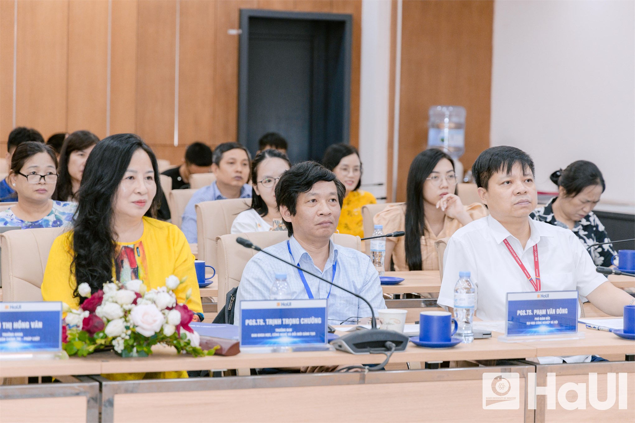 Hội thảo khoa học Quốc gia `Những vấn đề lý luận – thực tiễn`: Để giảng đường không chỉ truyền thụ tri thức mà còn là nơi thắp sáng khát vọng tuổi trẻ.