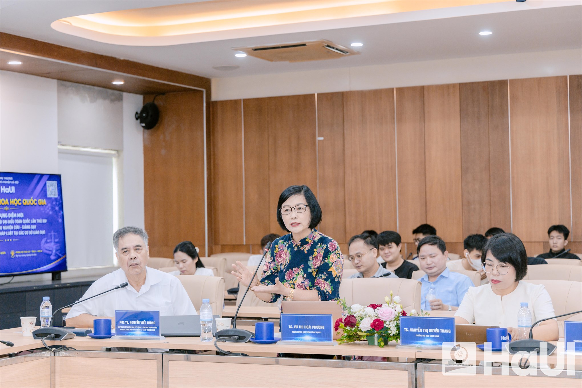 Hội thảo khoa học Quốc gia `Những vấn đề lý luận – thực tiễn`: Để giảng đường không chỉ truyền thụ tri thức mà còn là nơi thắp sáng khát vọng tuổi trẻ.