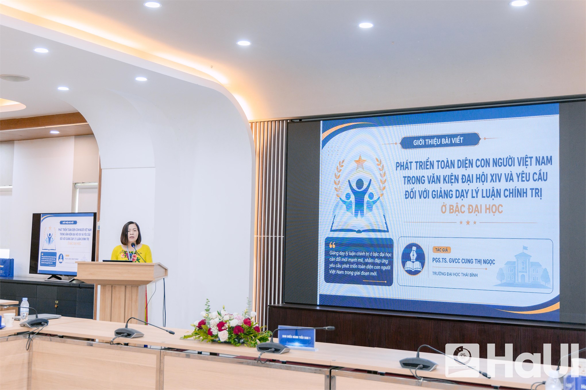 Hội thảo khoa học Quốc gia `Những vấn đề lý luận – thực tiễn`: Để giảng đường không chỉ truyền thụ tri thức mà còn là nơi thắp sáng khát vọng tuổi trẻ.