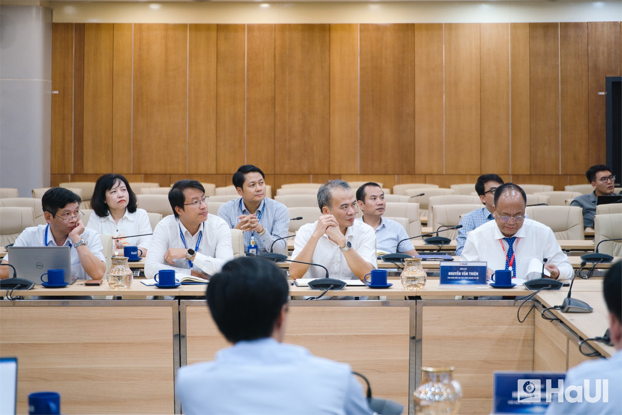 Chiến lược mở rộng hợp tác vùng: Đại học Công nghiệp Hà Nội ký kết thỏa thuận toàn diện với Trường Cao đẳng Sơn La