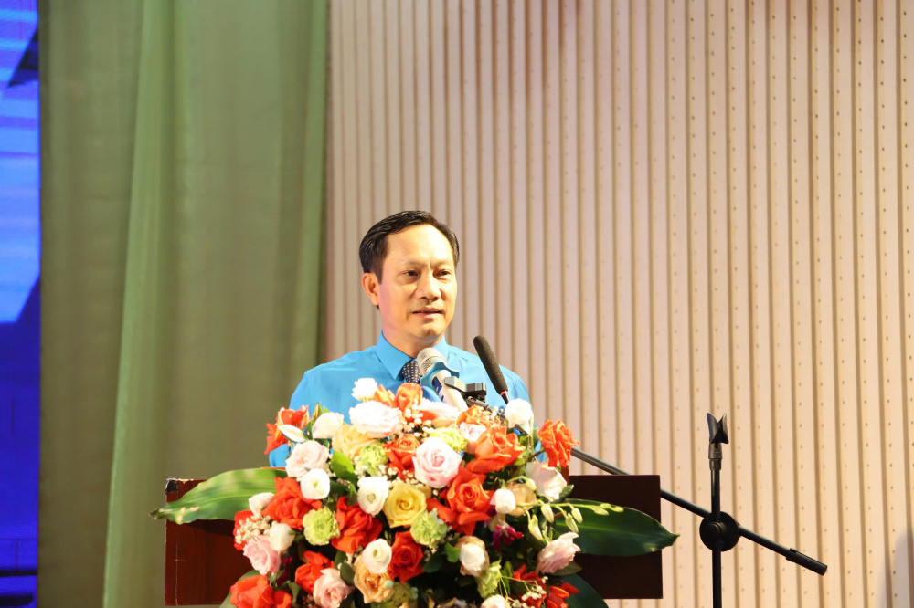 Công đoàn Đại học Công nghiệp Hà Nội tham gia tập huấn ứng dụng trí tuệ nhân tạo (AI) trong hoạt động công đoàn