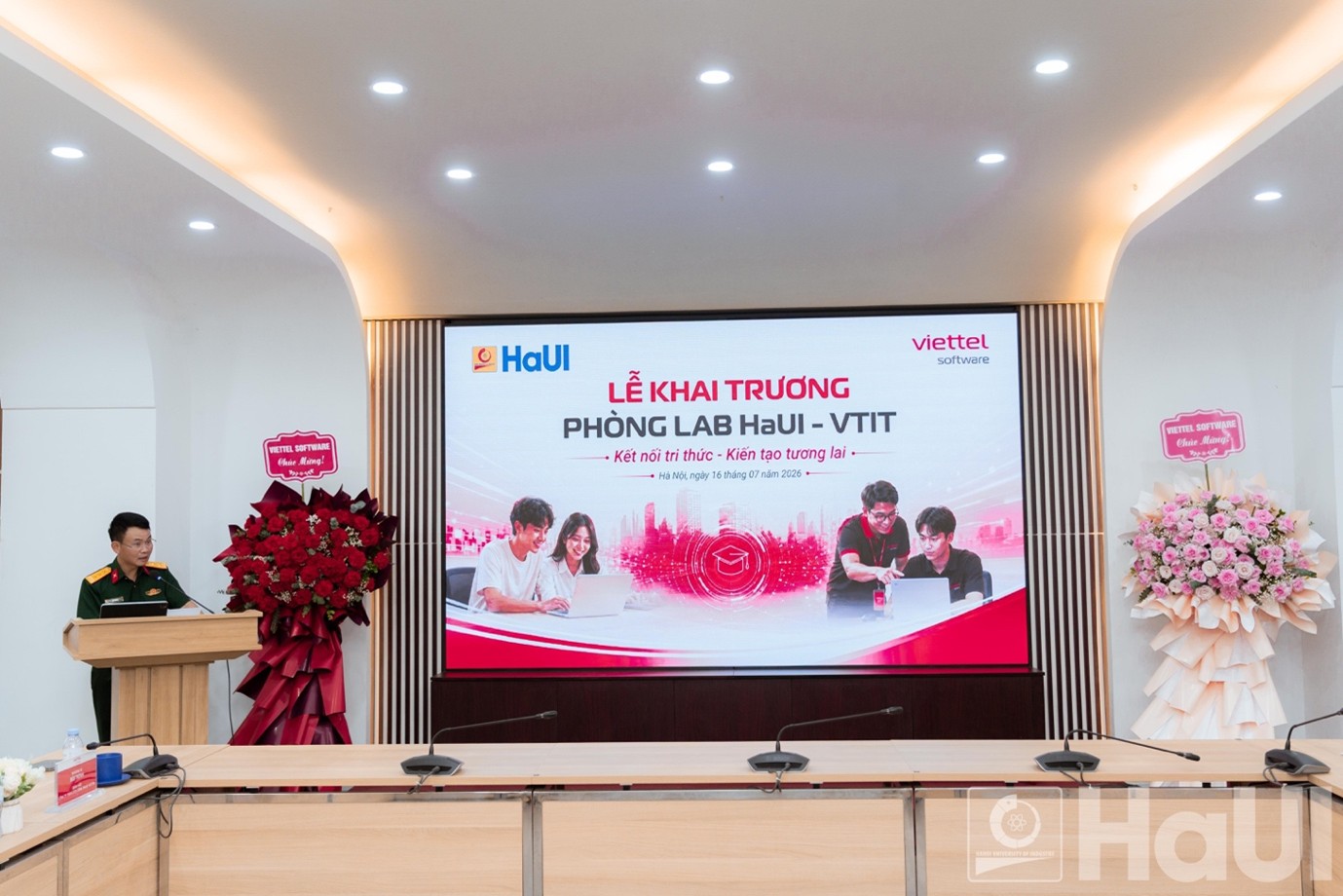 Khai trương Phòng Lab HaUI - Viettel Software: Mở rộng không gian đào tạo gắn với doanh nghiệp