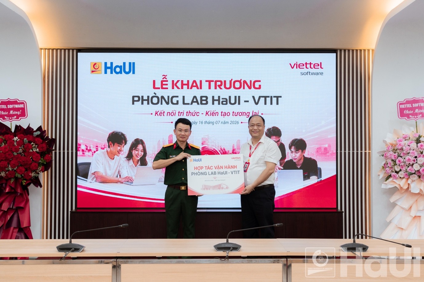 Khai trương Phòng Lab HaUI - Viettel Software: Mở rộng không gian đào tạo gắn với doanh nghiệp