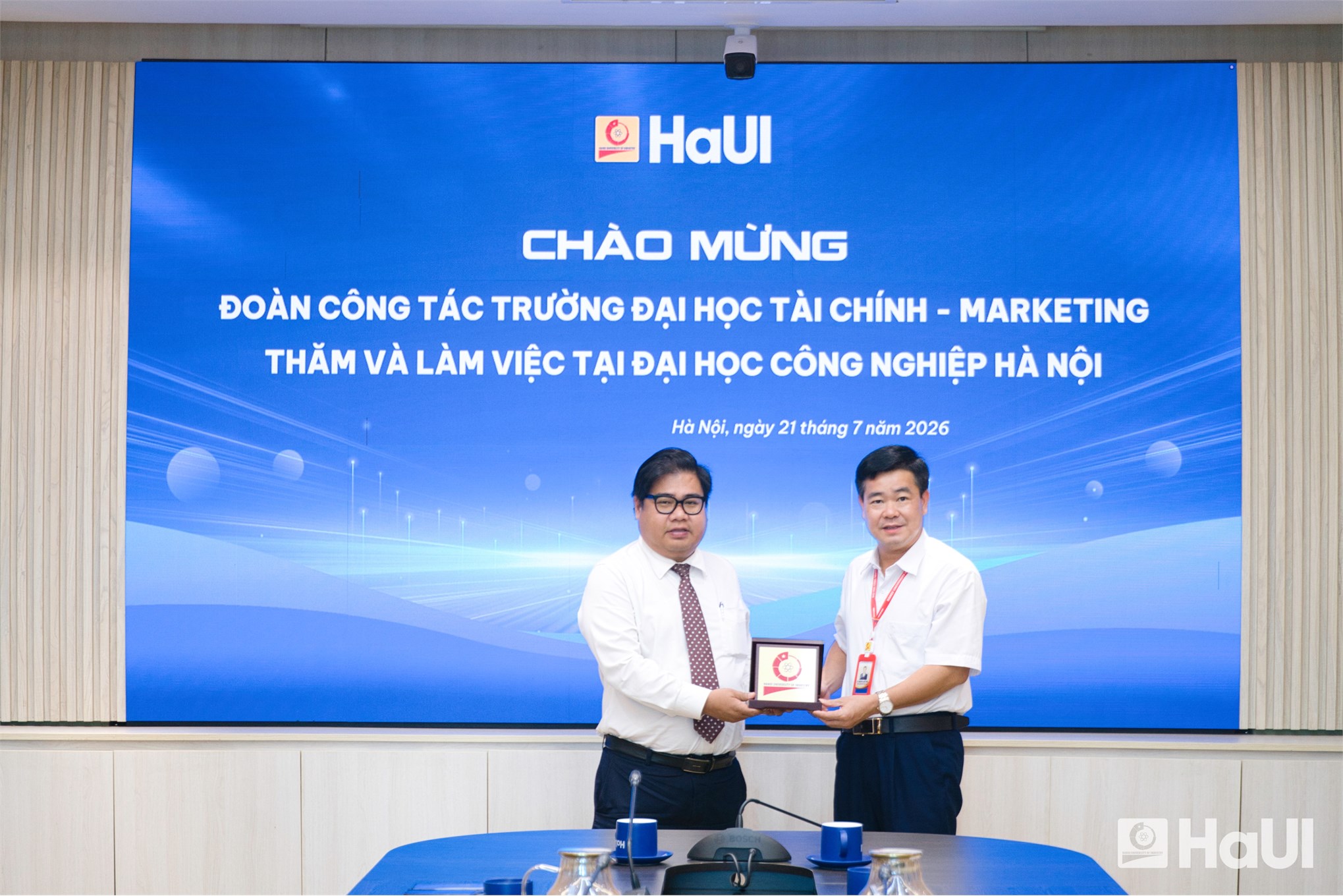 Đại học Công nghiệp Hà Nội chia sẻ kinh nghiệm mô hình quản trị và chuyển đổi số với Trường Đại học Tài chính - Marketing