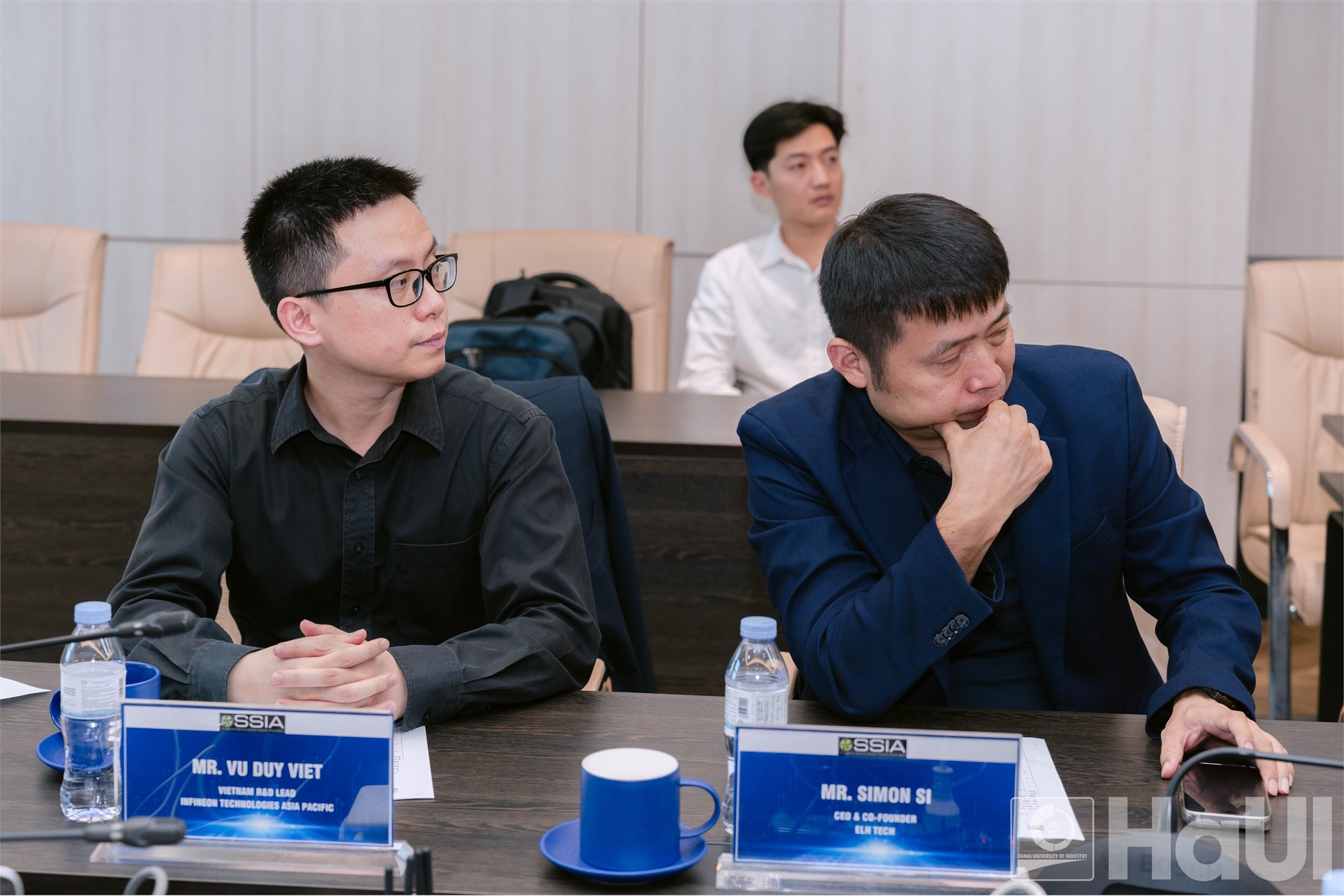 Đại học Công nghiệp Hà Nội tăng cường kết nối với hệ sinh thái bán dẫn Singapore