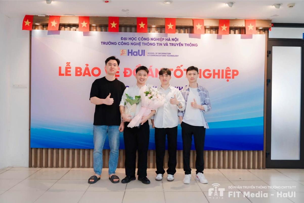 Thủ khoa đầu ra toàn Đại học: `HaUI là nơi tôi tìm thấy câu trả lời`