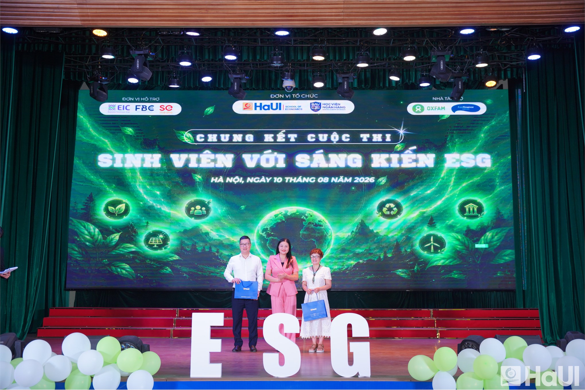 Chung kết “Sinh viên với Sáng kiến ESG” mùa 3: ESG qua lăng kính sinh viên