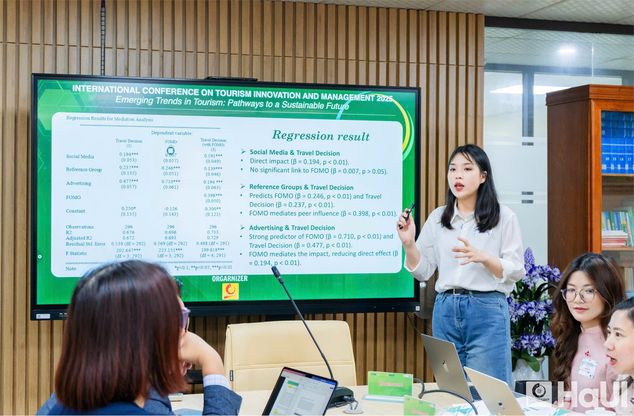 Chắp cánh tương lai hội nhập với các chương trình đào tạo bằng tiếng Anh tại HaUI năm 2026