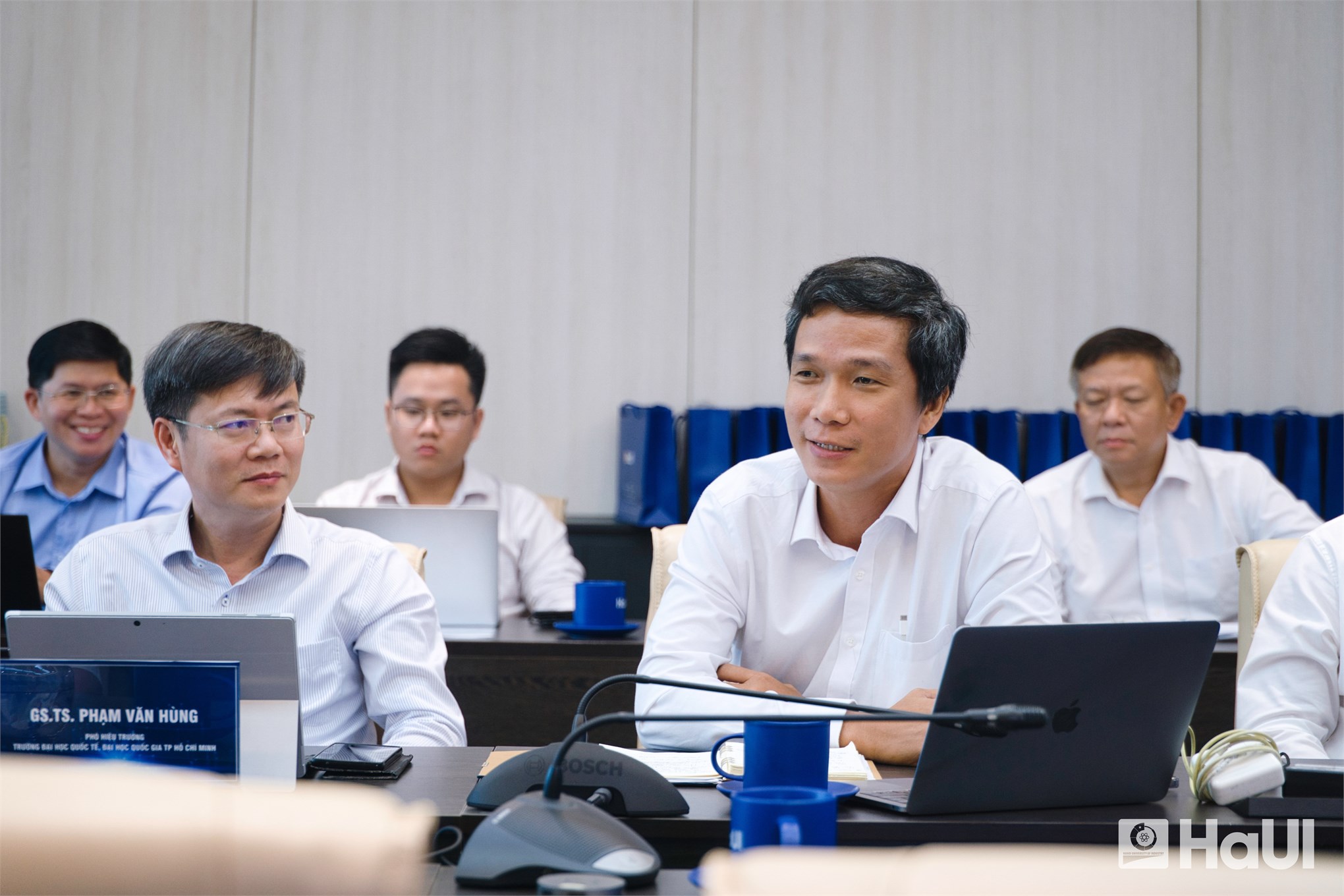 Đại học Công nghiệp Hà Nội chia sẻ kinh nghiệm chuyển đổi số với Trường Đại học Quốc tế - ĐHQG TP.HCM
