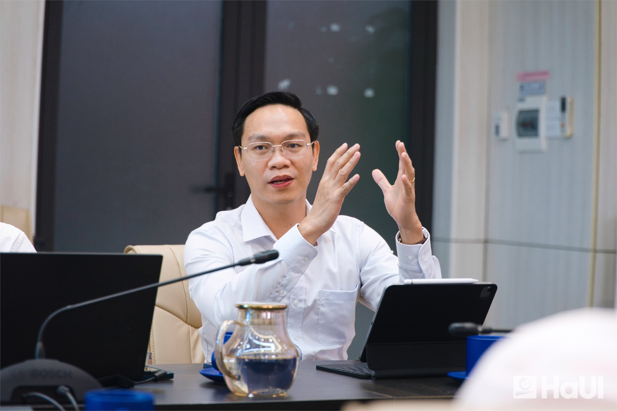 Đại học Công nghiệp Hà Nội chia sẻ kinh nghiệm chuyển đổi số với Trường Đại học Quốc tế - ĐHQG TP.HCM